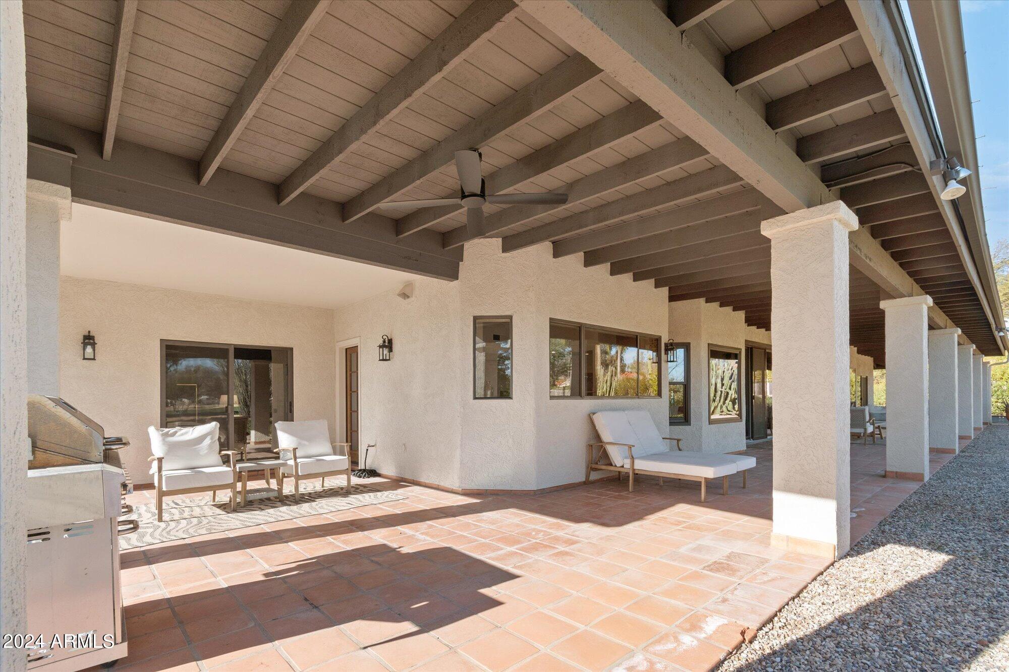 8121 E CONQUISTADORES Drive