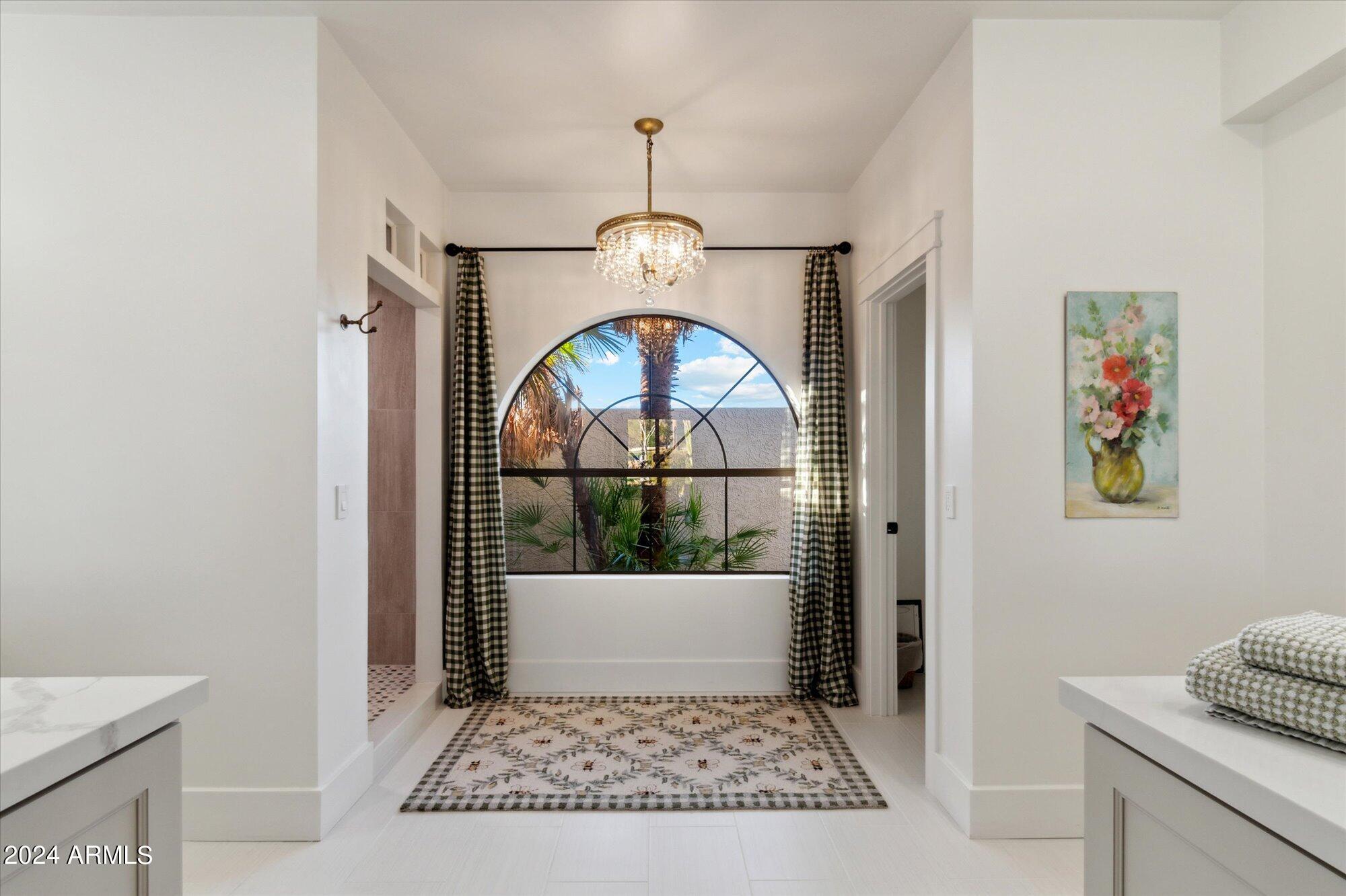 8121 E CONQUISTADORES Drive