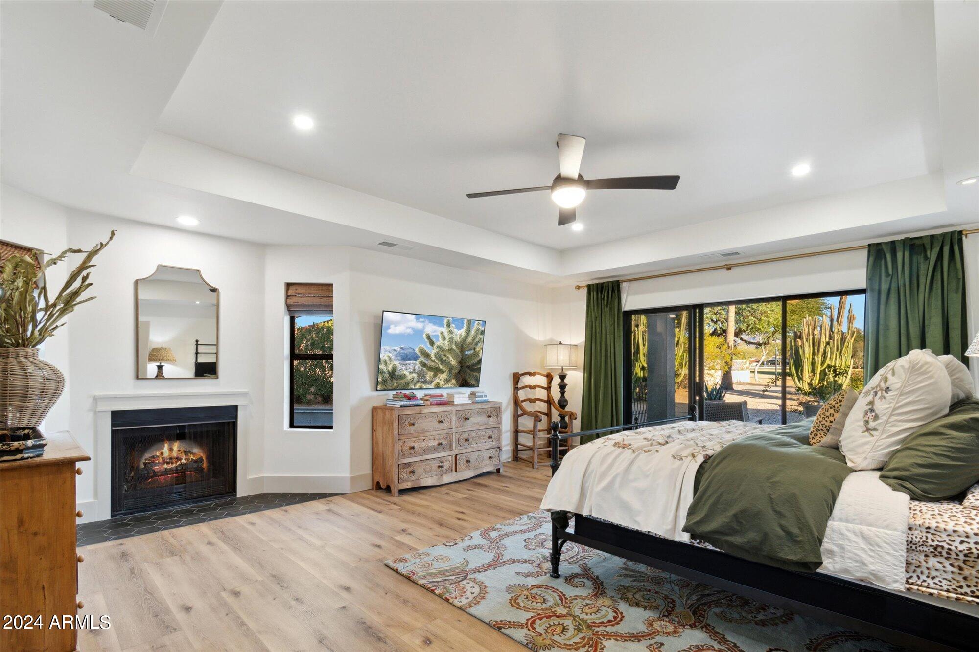 8121 E CONQUISTADORES Drive