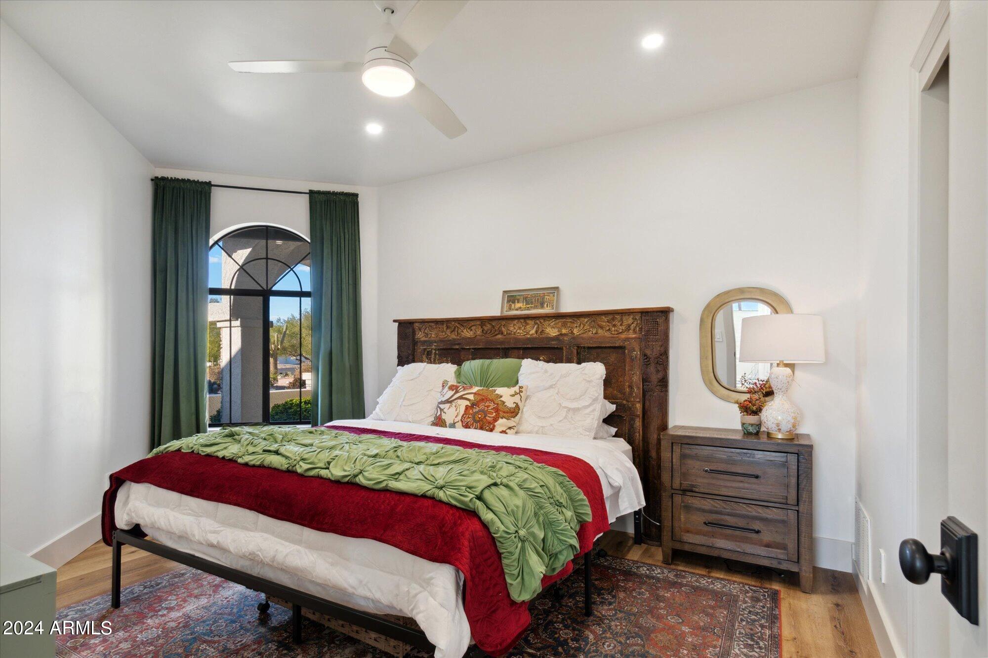 8121 E CONQUISTADORES Drive