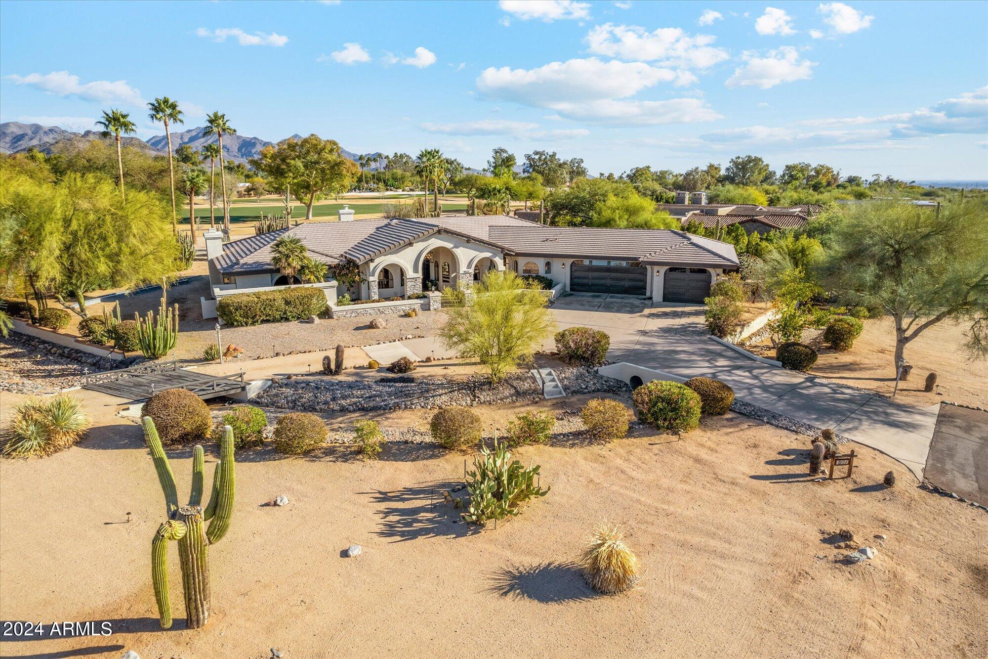 8121 E CONQUISTADORES Drive