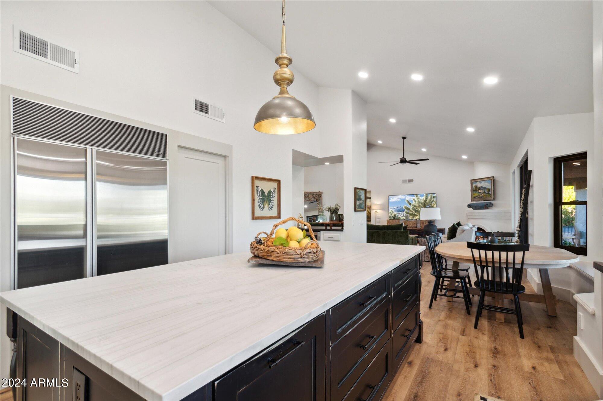 8121 E CONQUISTADORES Drive