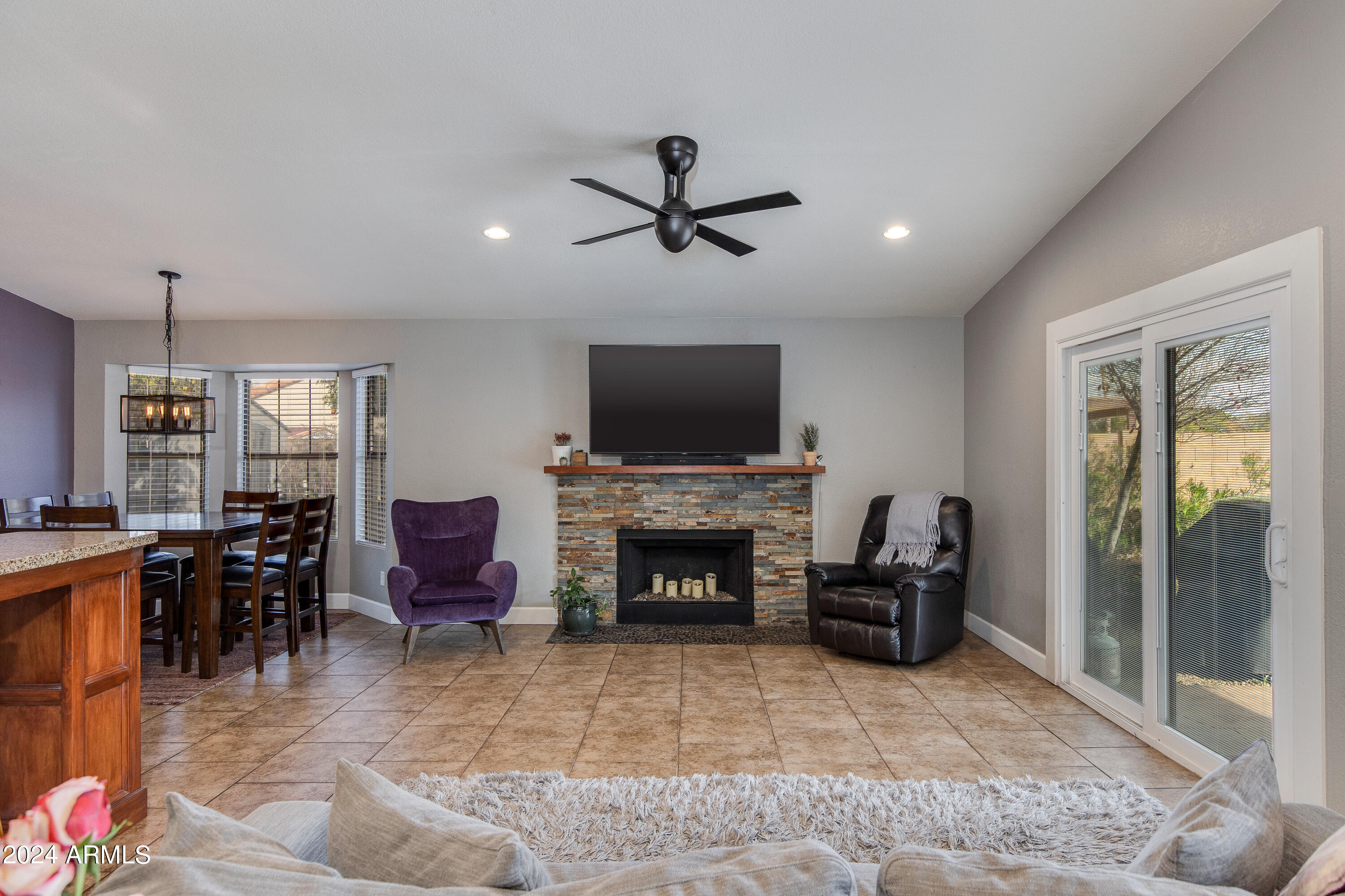 5525 E SANDRA Terrace