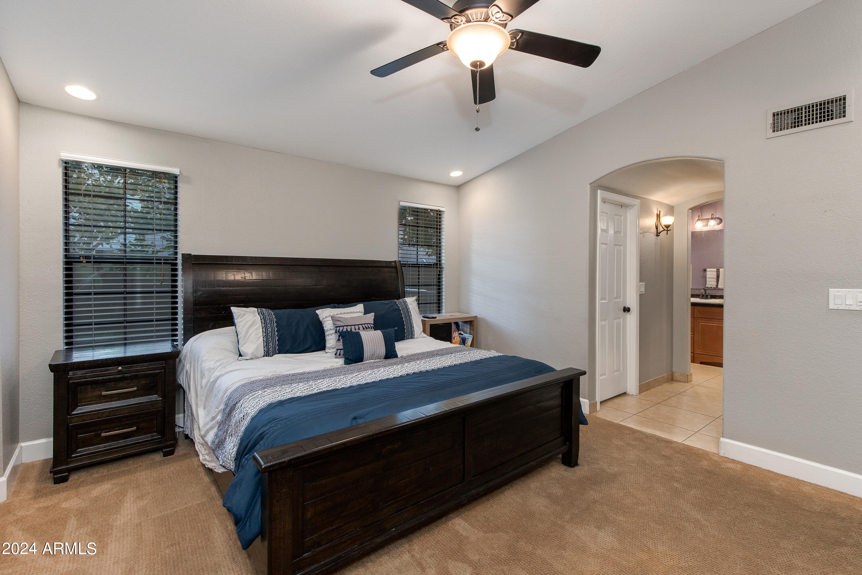 5525 E SANDRA Terrace