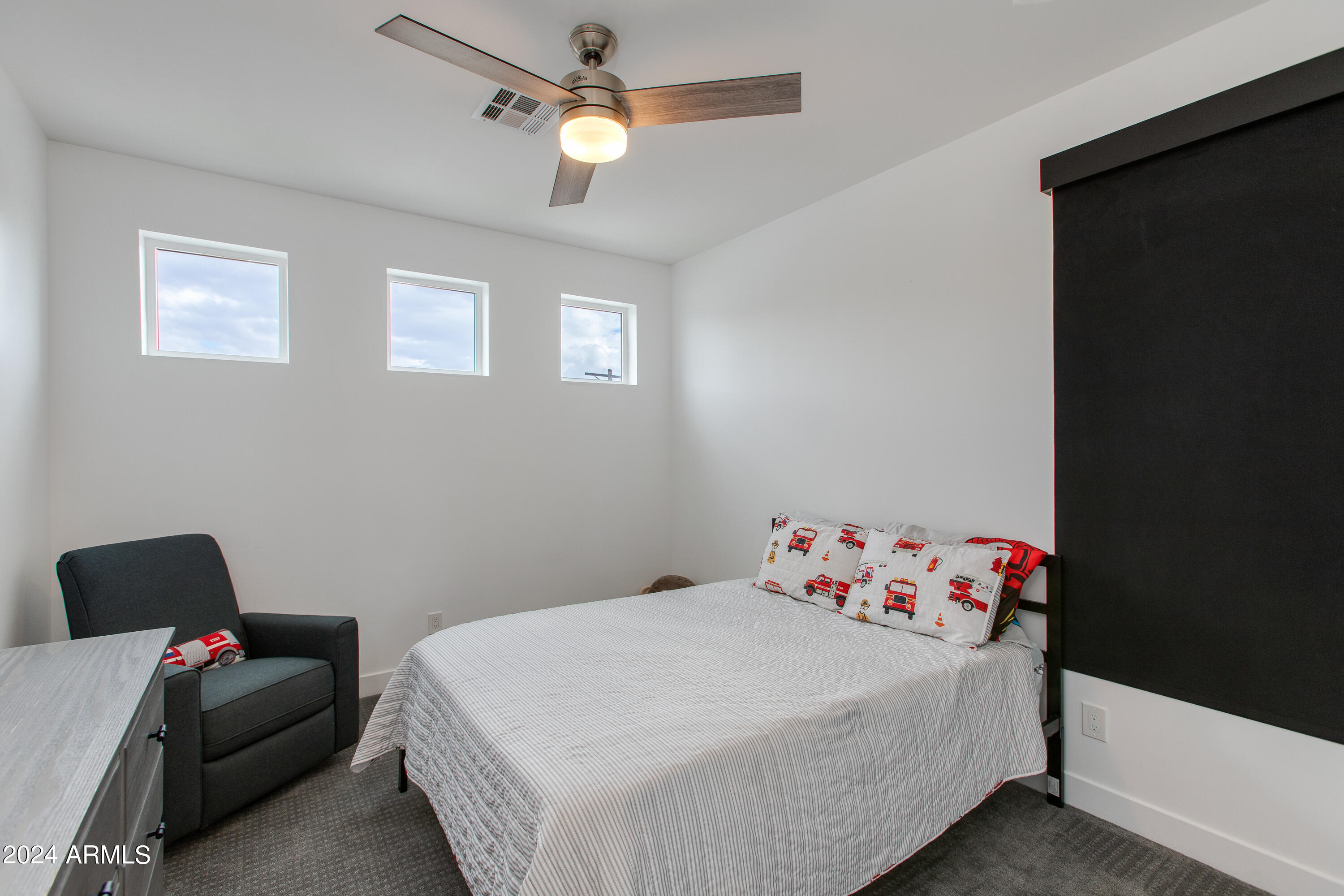 4422 N 41ST Place