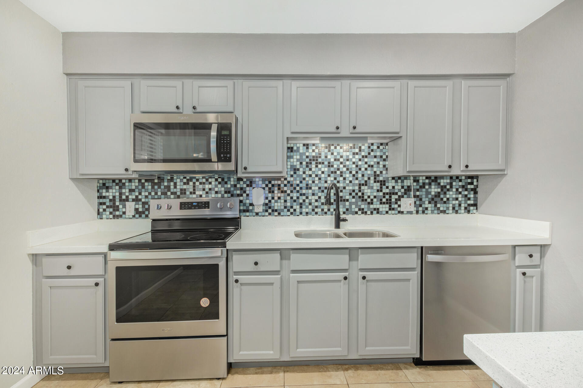 3402 N 32ND Street, 116