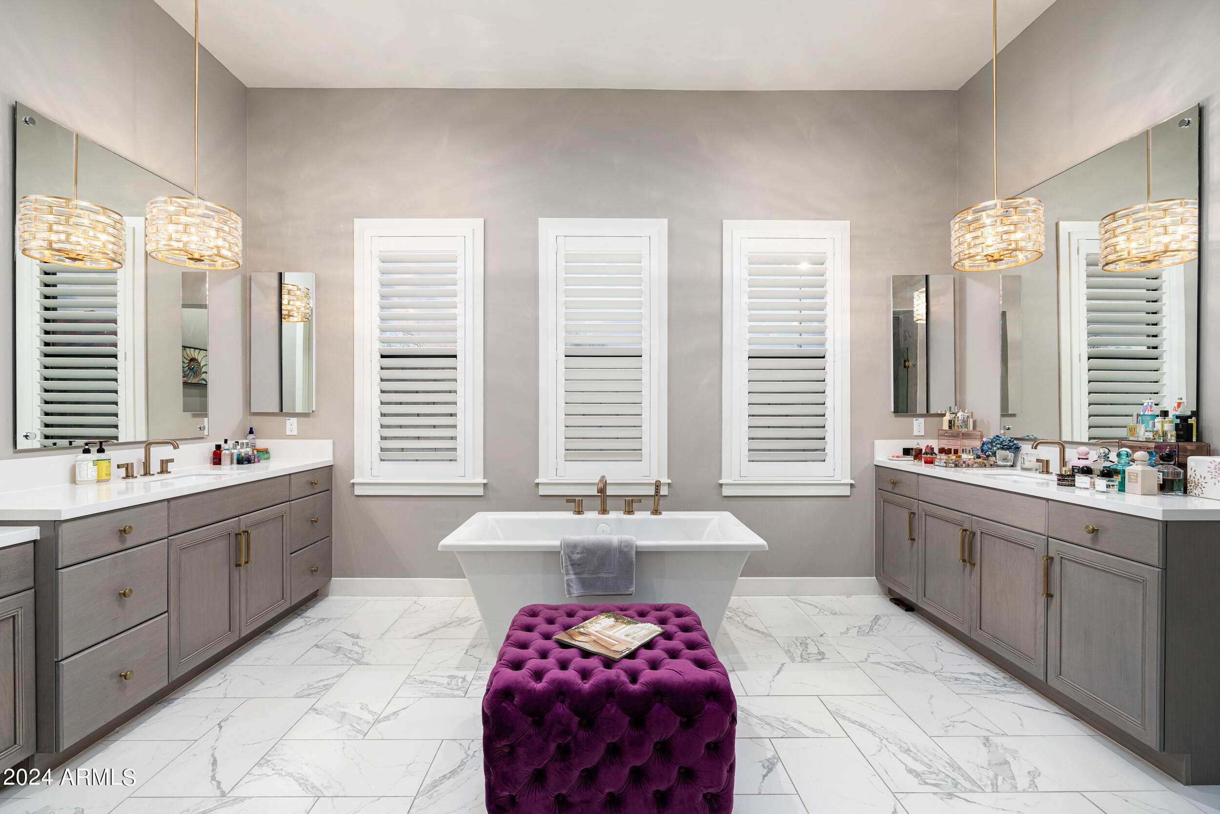 10171 E CAMELOT Court