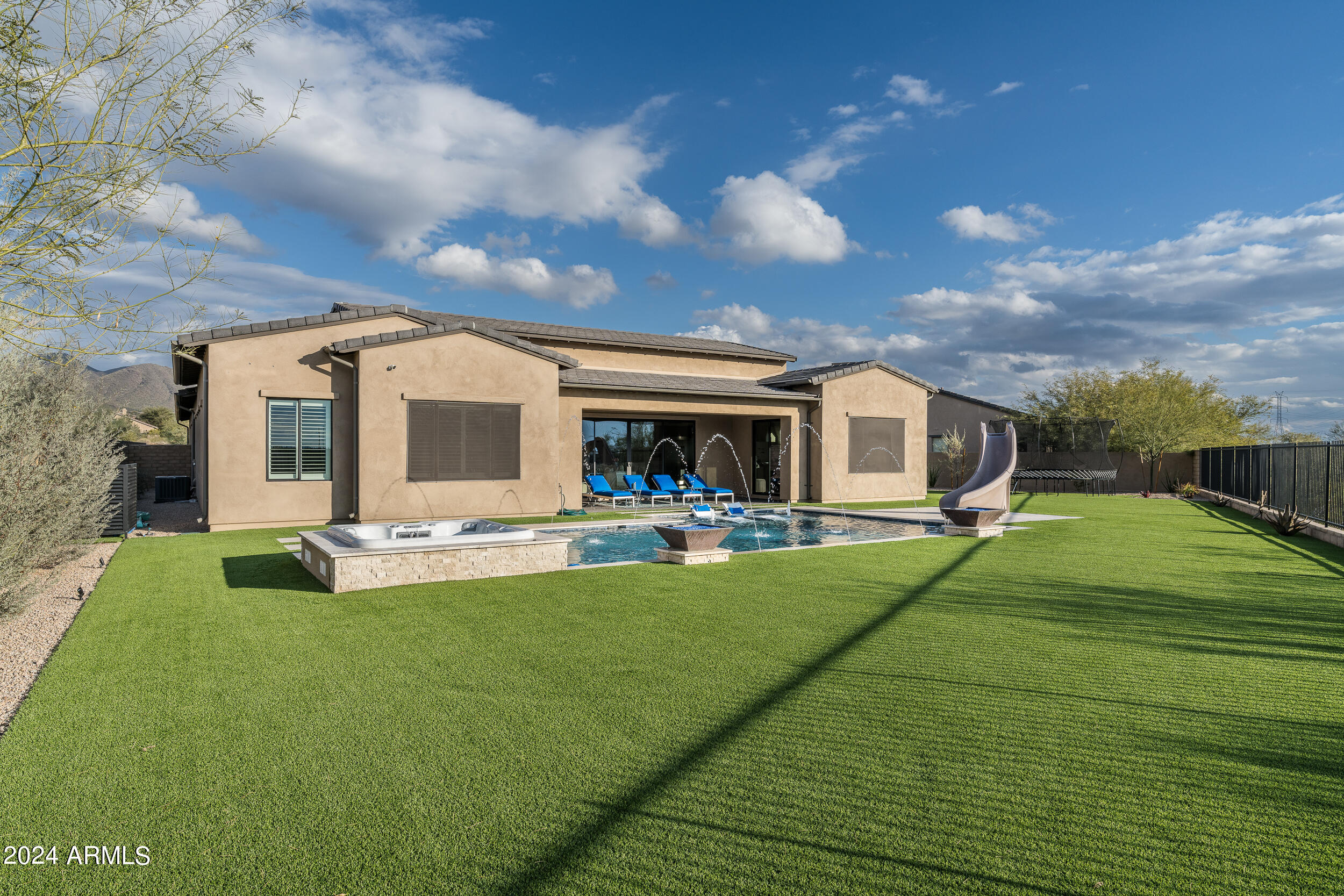 10171 E CAMELOT Court