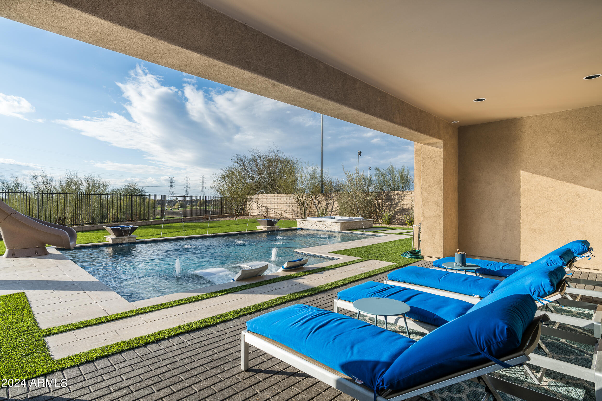 10171 E CAMELOT Court