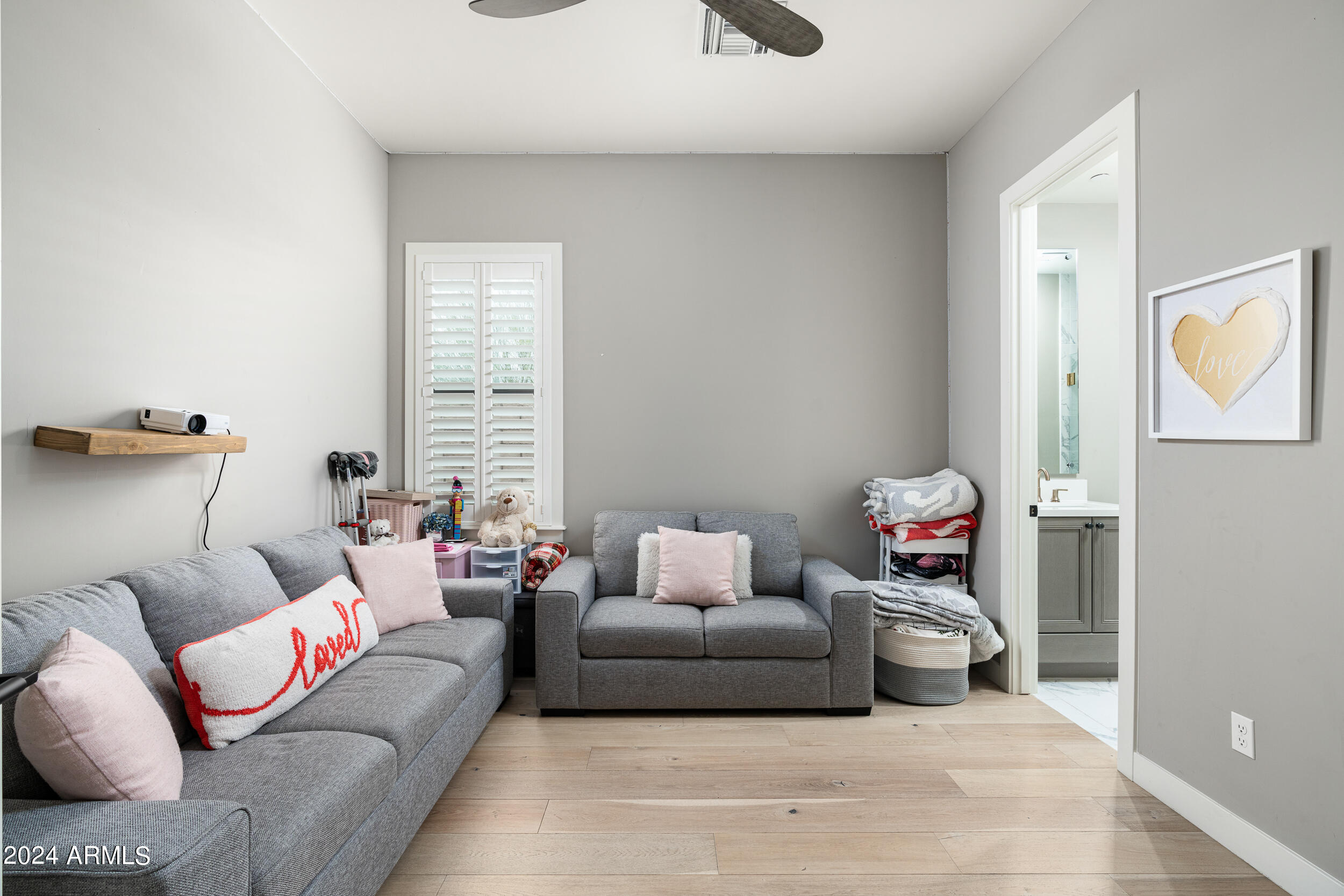 10171 E CAMELOT Court