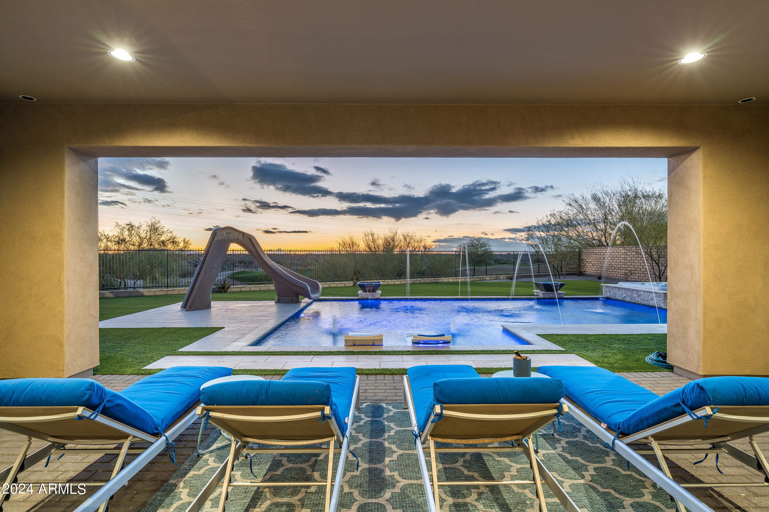 10171 E CAMELOT Court