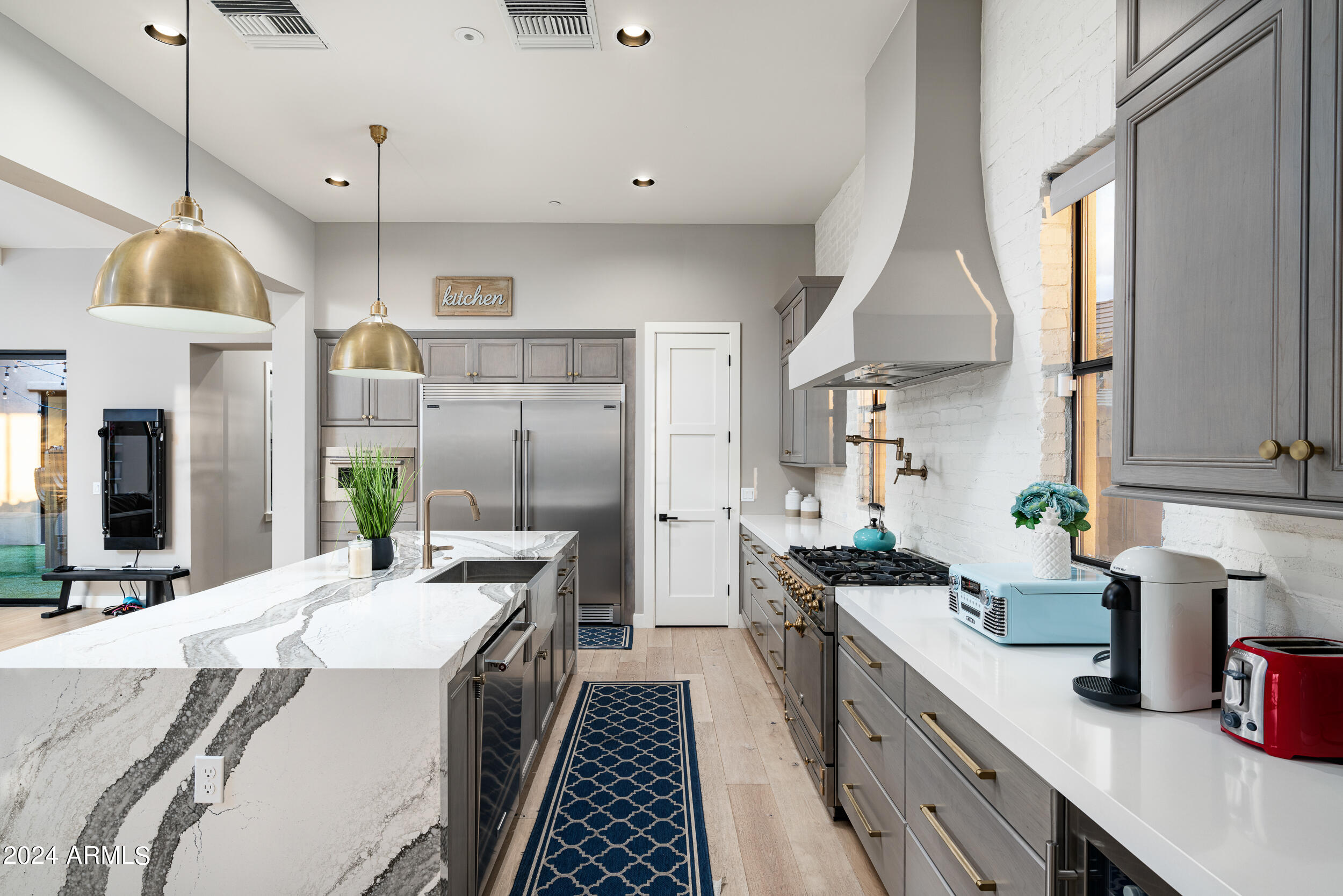 10171 E CAMELOT Court