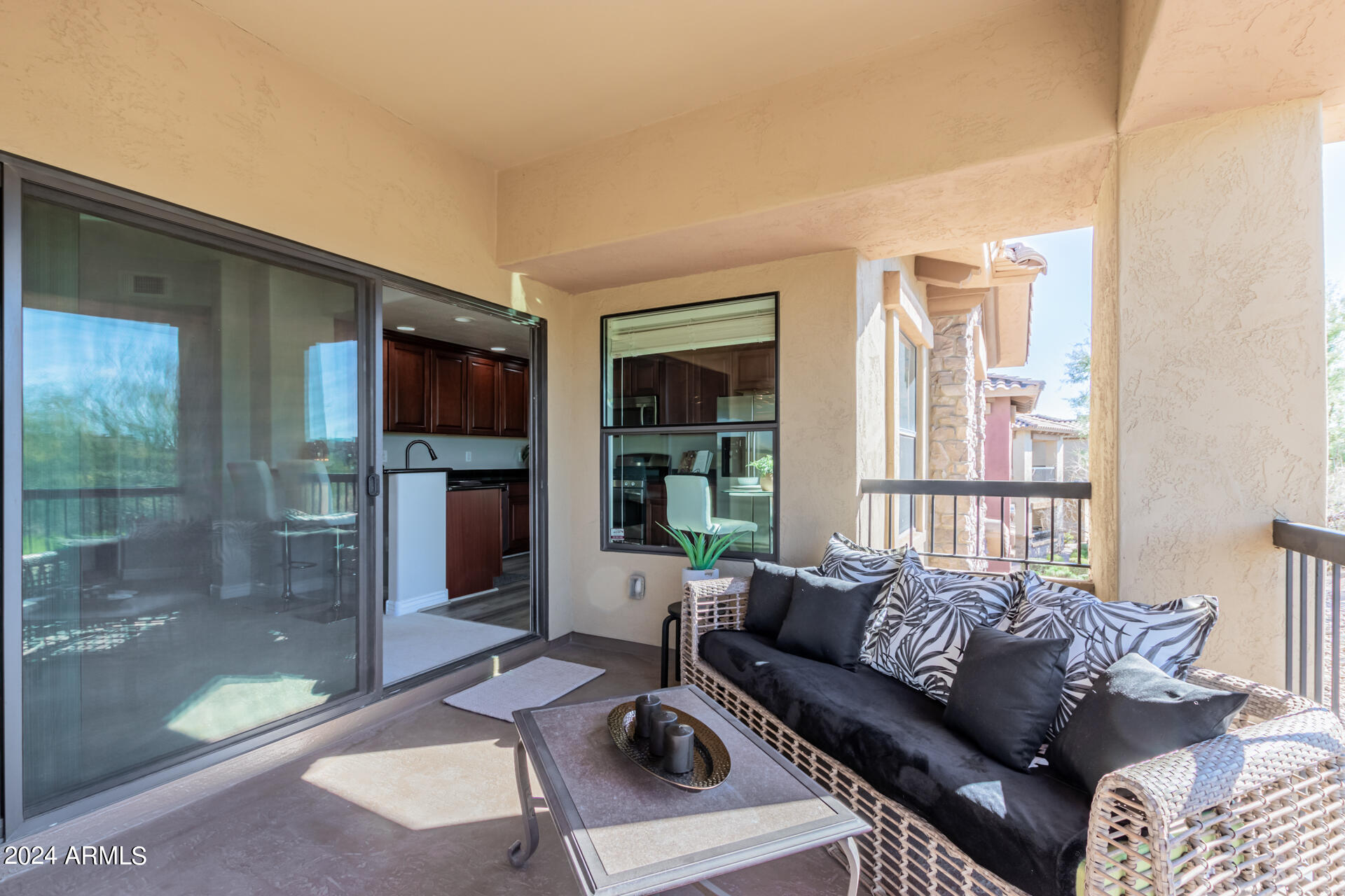 21320 N 56TH Street, 2152