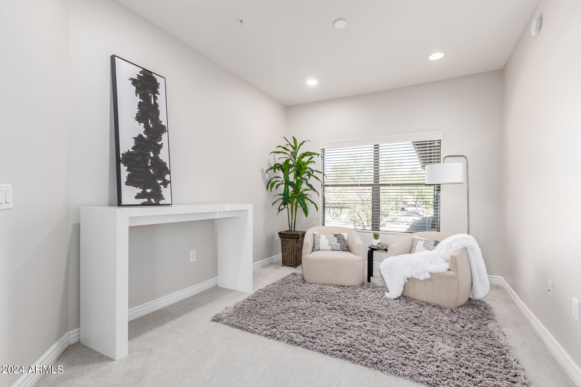 21320 N 56TH Street, 2152