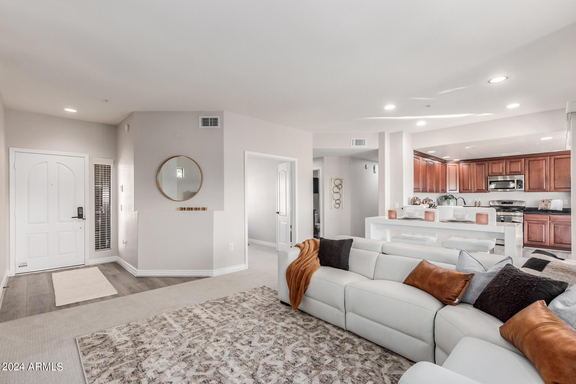 21320 N 56TH Street, 2152