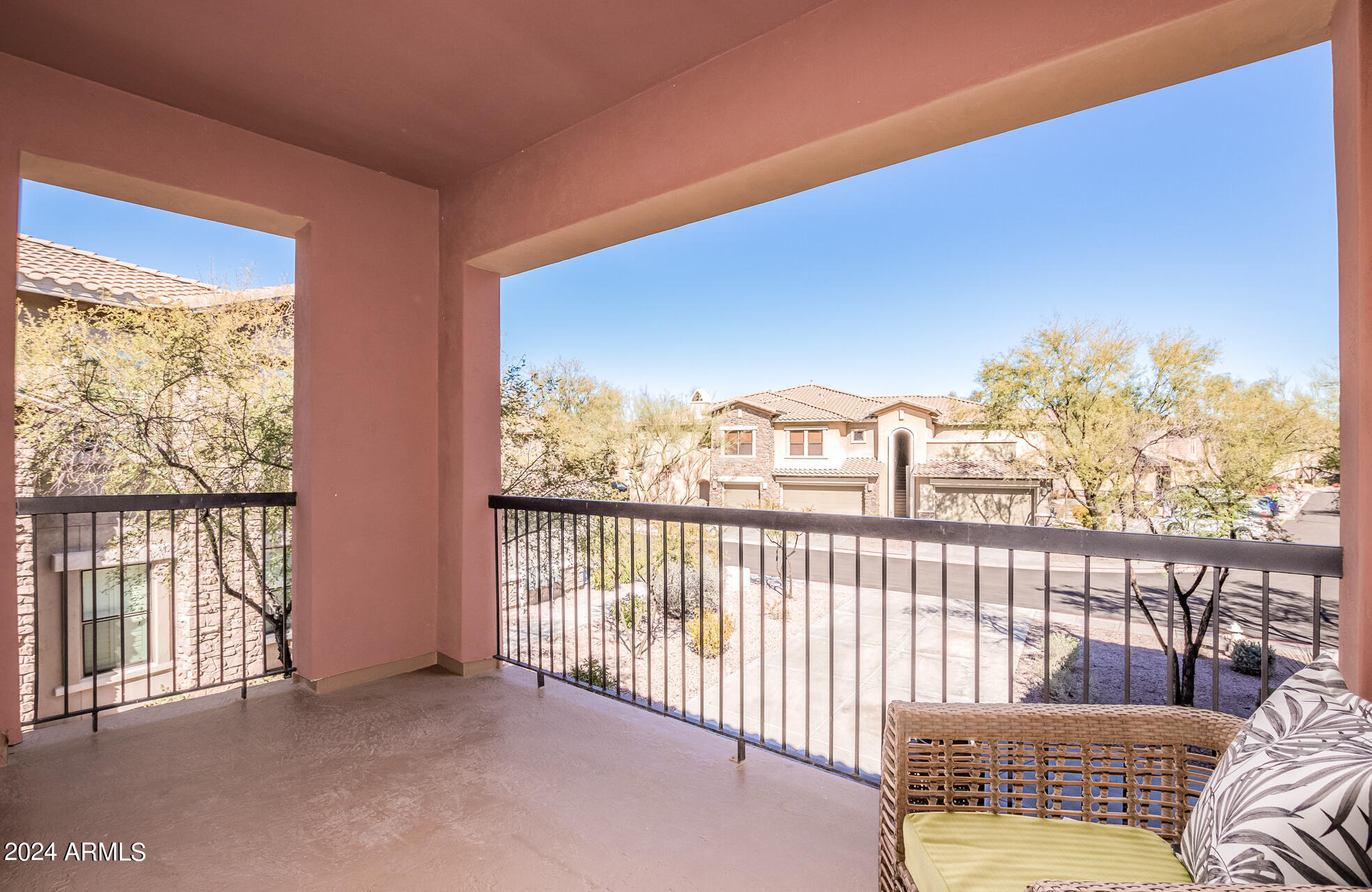 21320 N 56TH Street, 2152