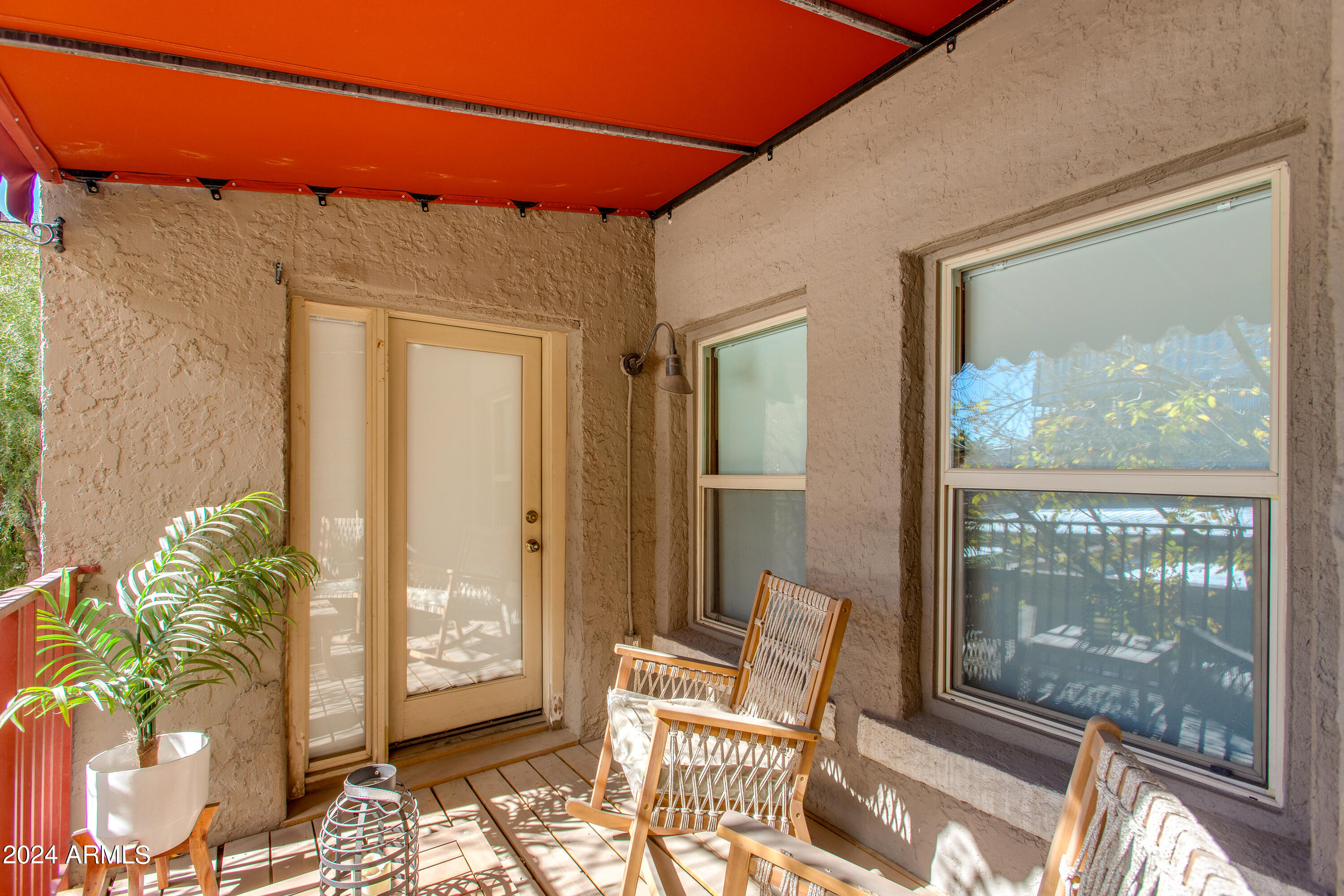 387 N 2ND Avenue, G2