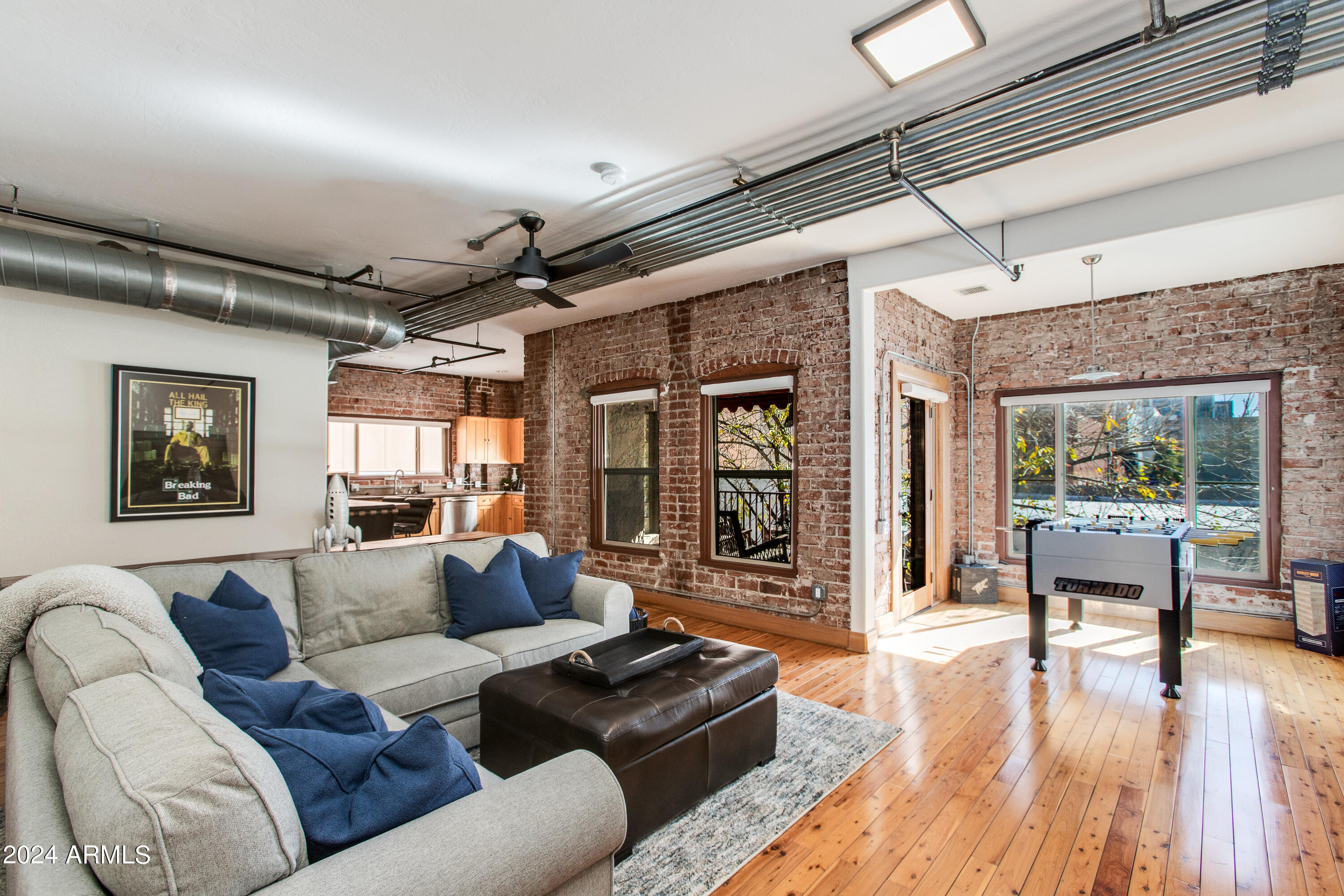 387 N 2ND Avenue, G2