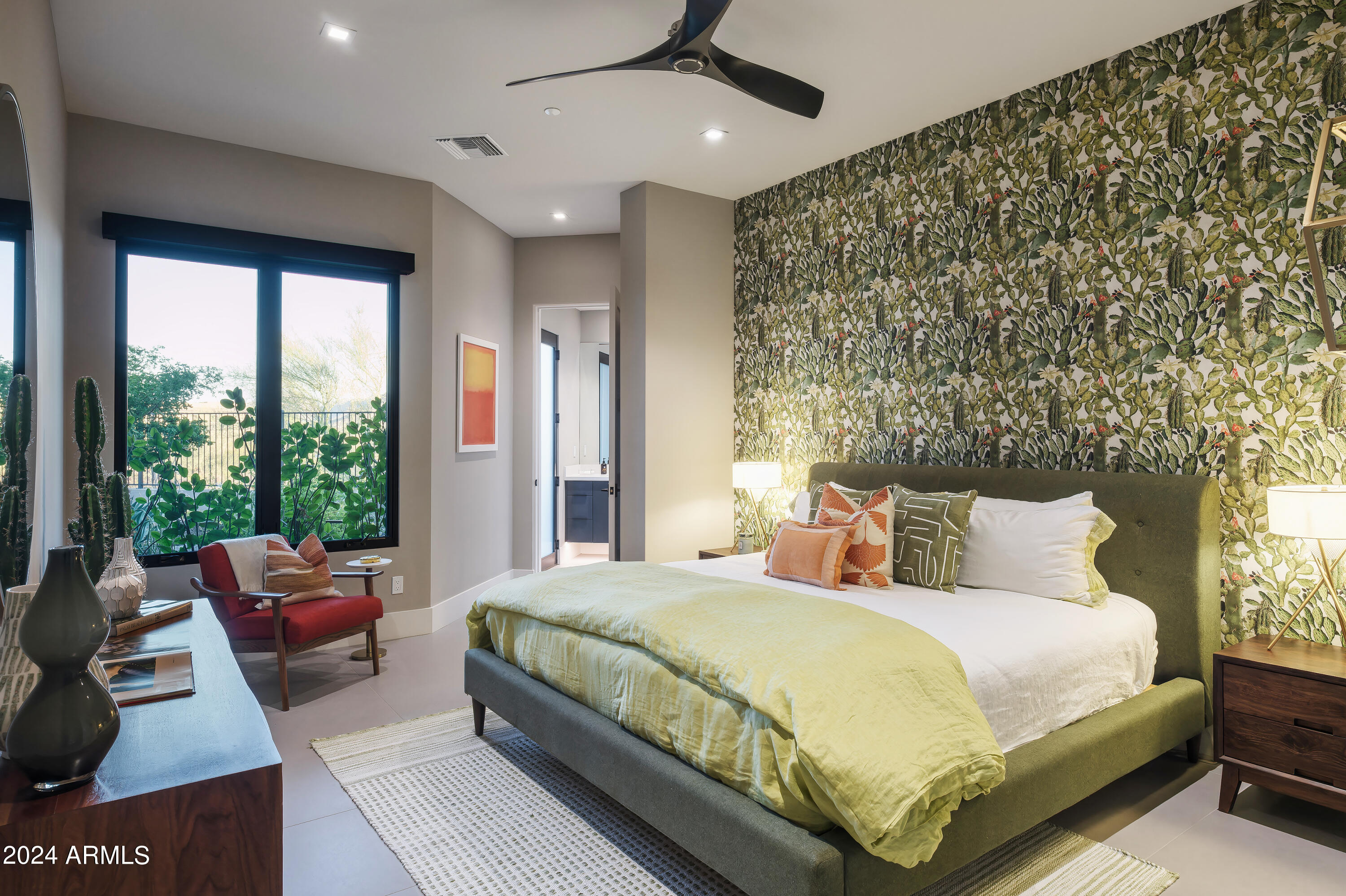 10617 E GREYTHORN Drive