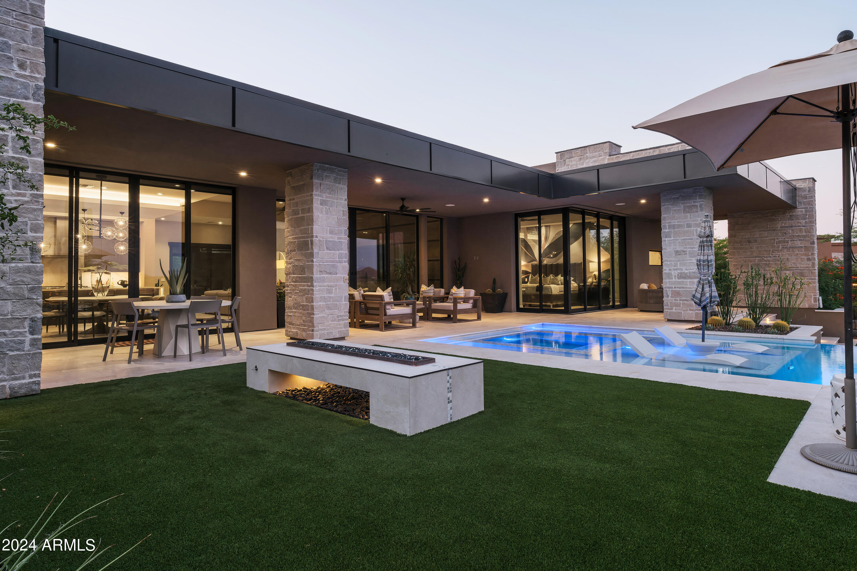 10617 E GREYTHORN Drive