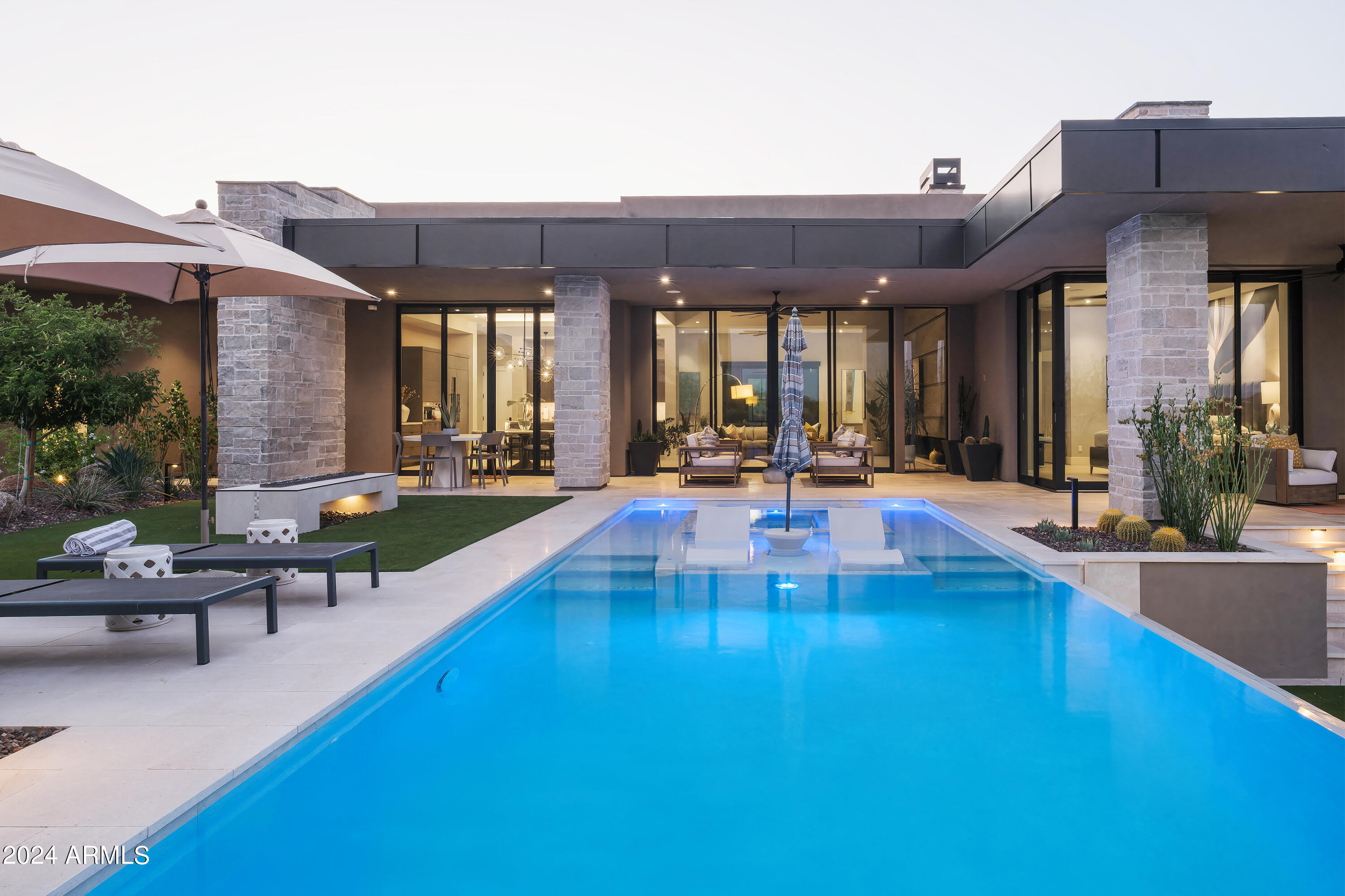 10617 E GREYTHORN Drive