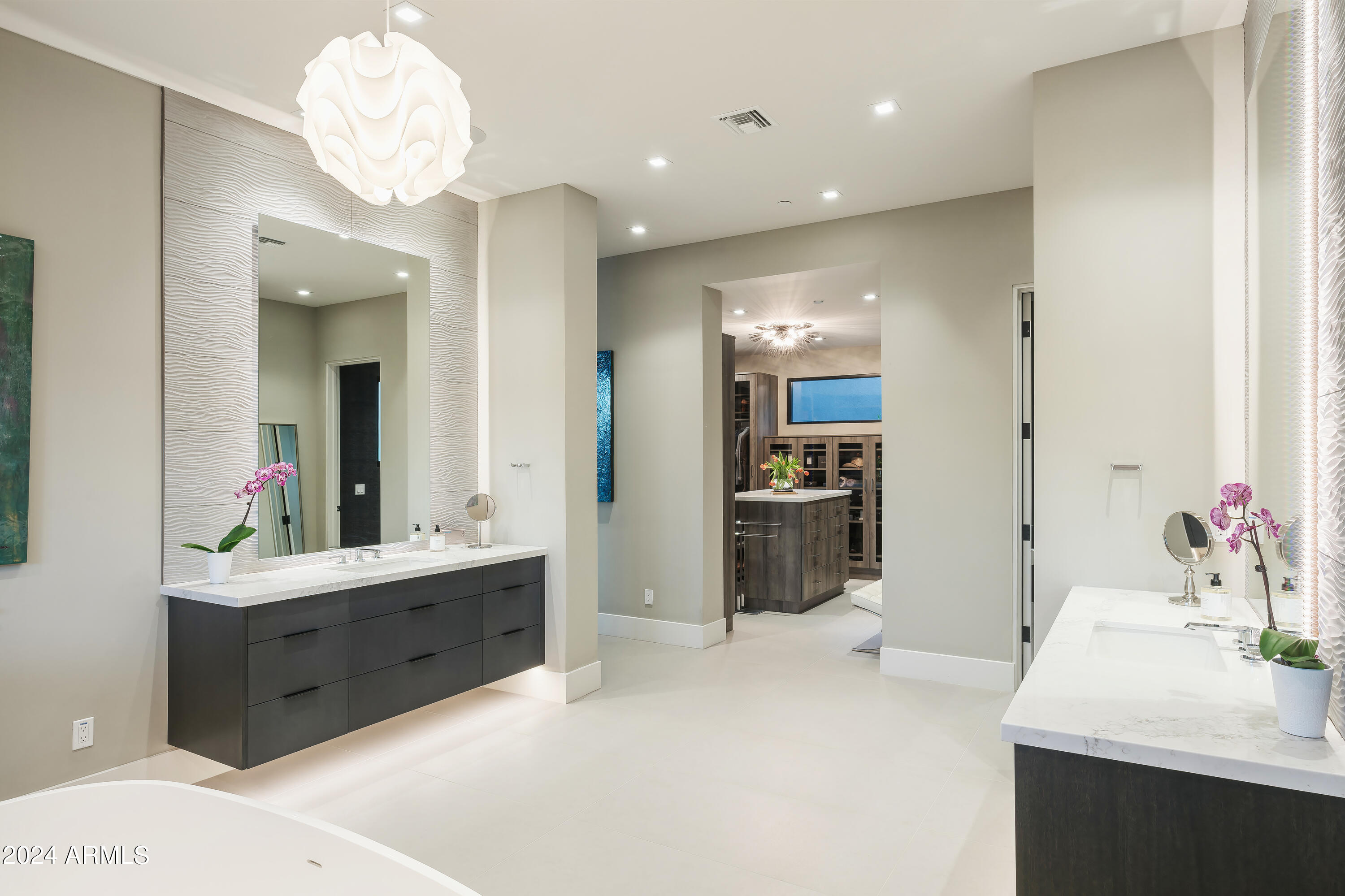 10617 E GREYTHORN Drive