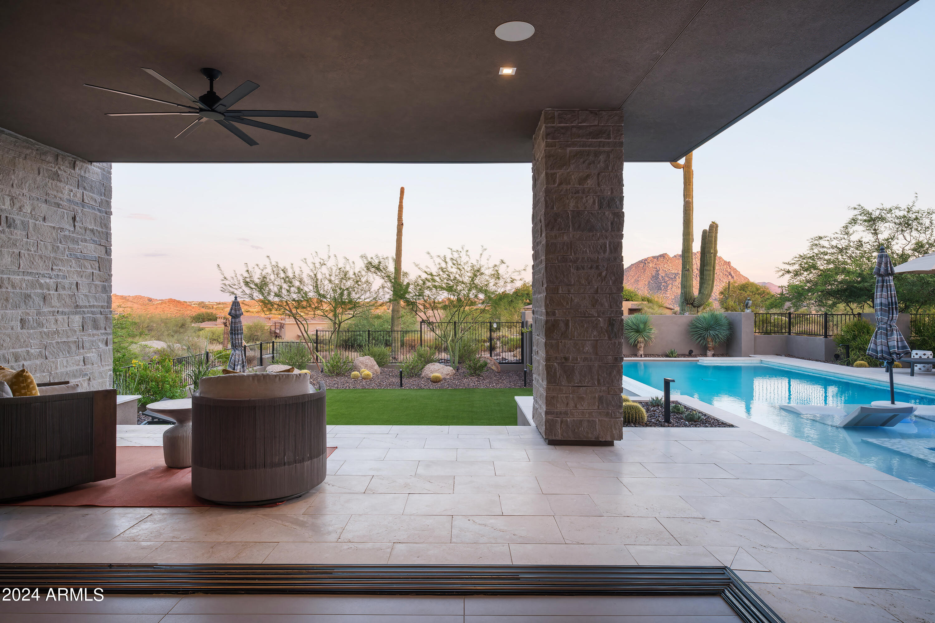 10617 E GREYTHORN Drive