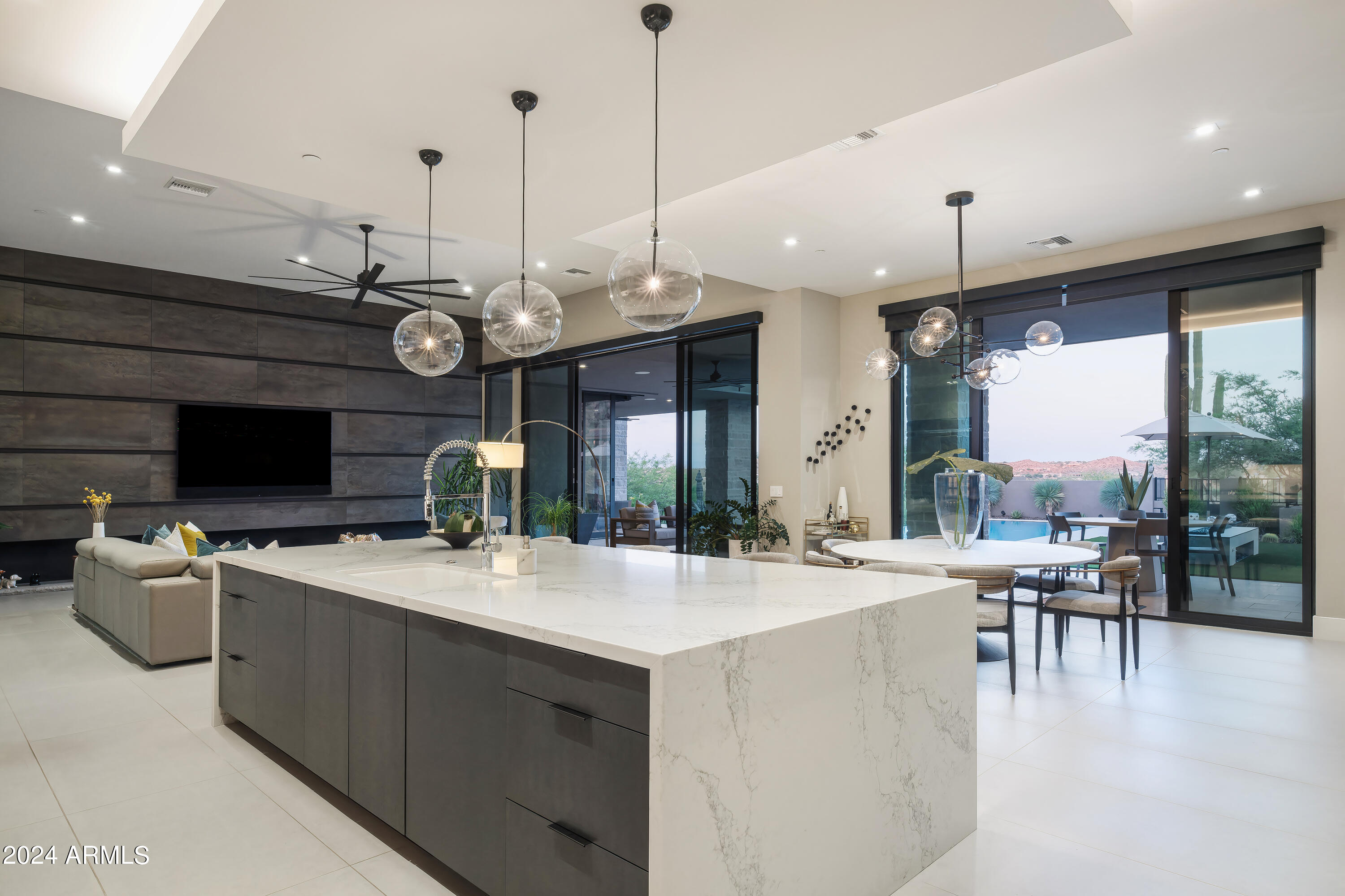 10617 E GREYTHORN Drive