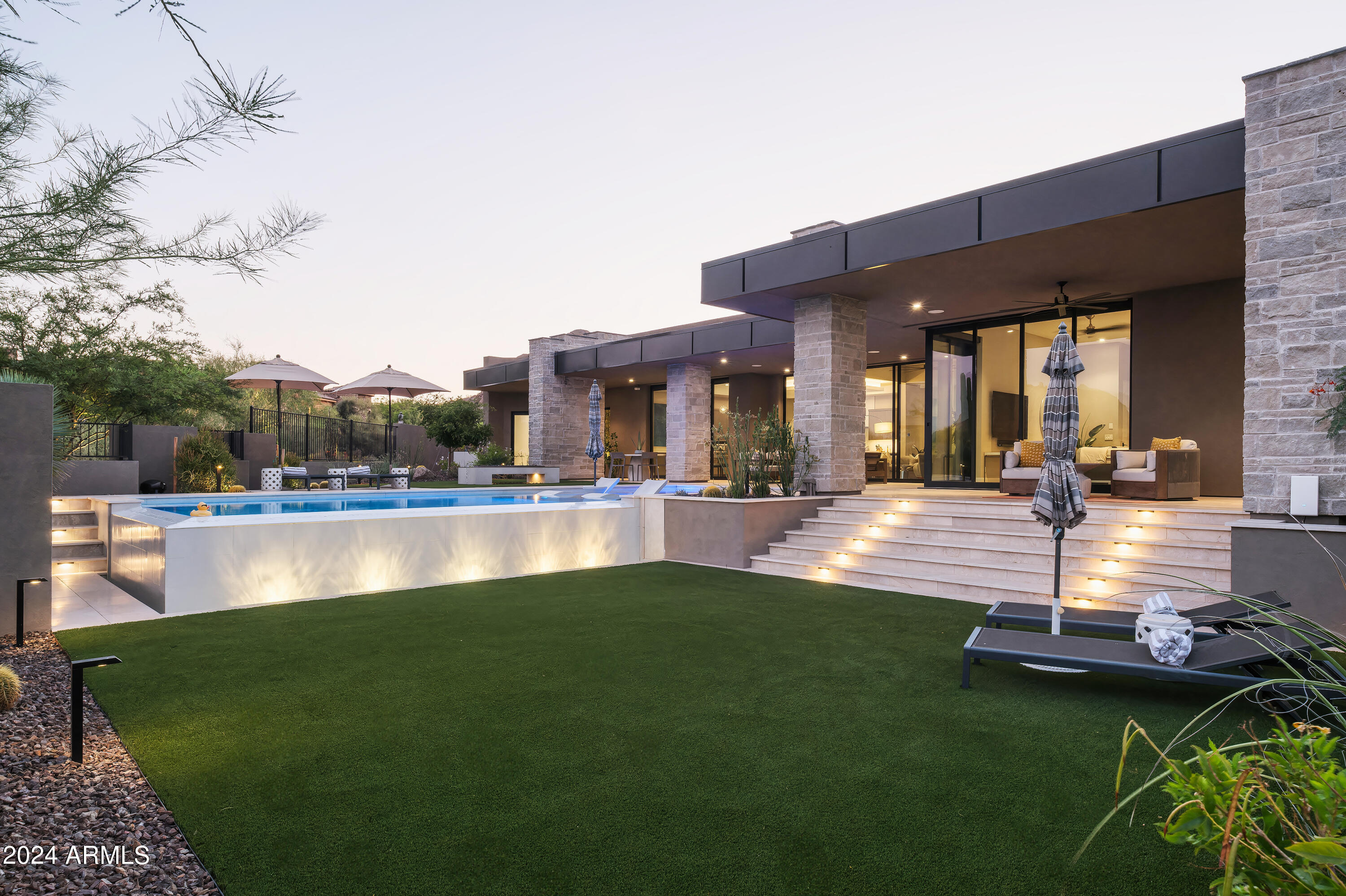 10617 E GREYTHORN Drive