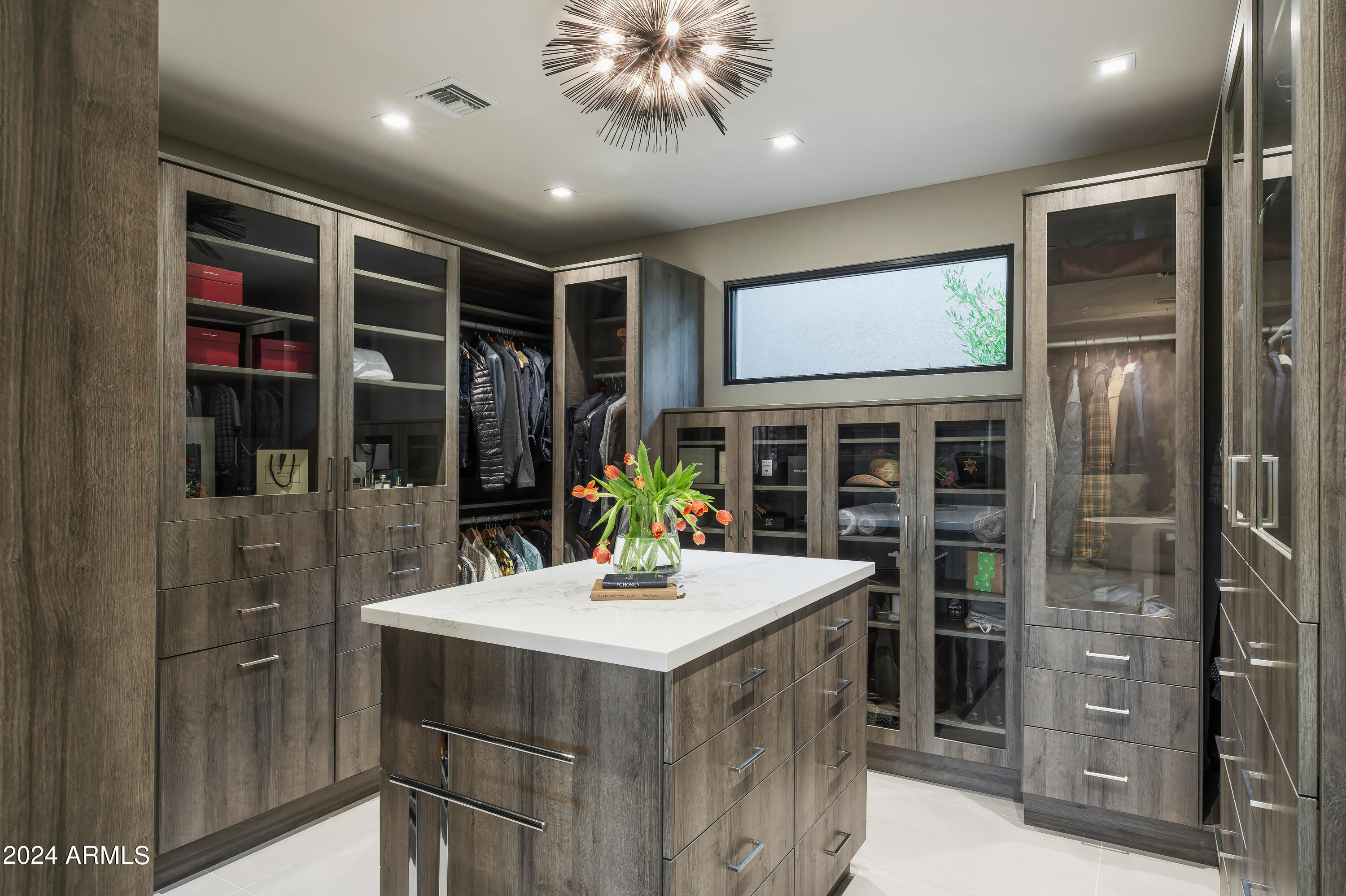 10617 E GREYTHORN Drive