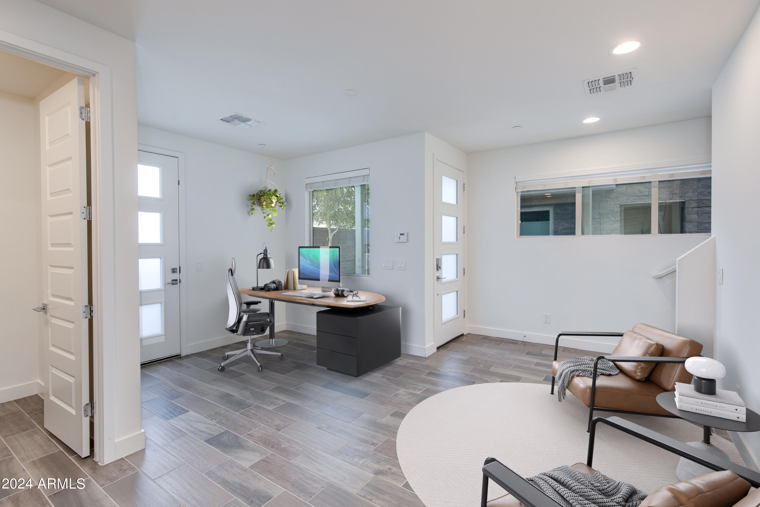 3510 N MILLER Road, 1001