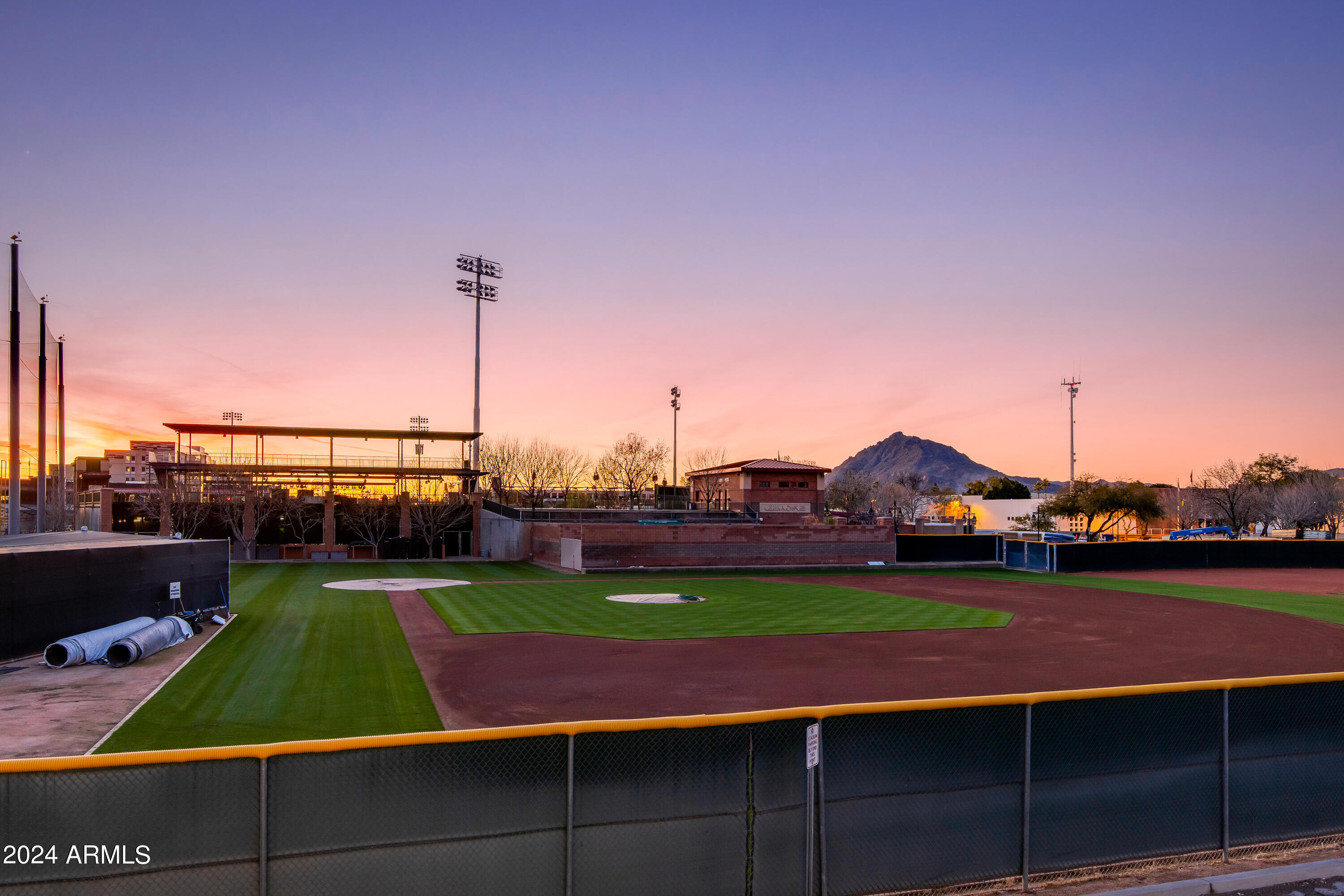 3510 N MILLER Road, 1001