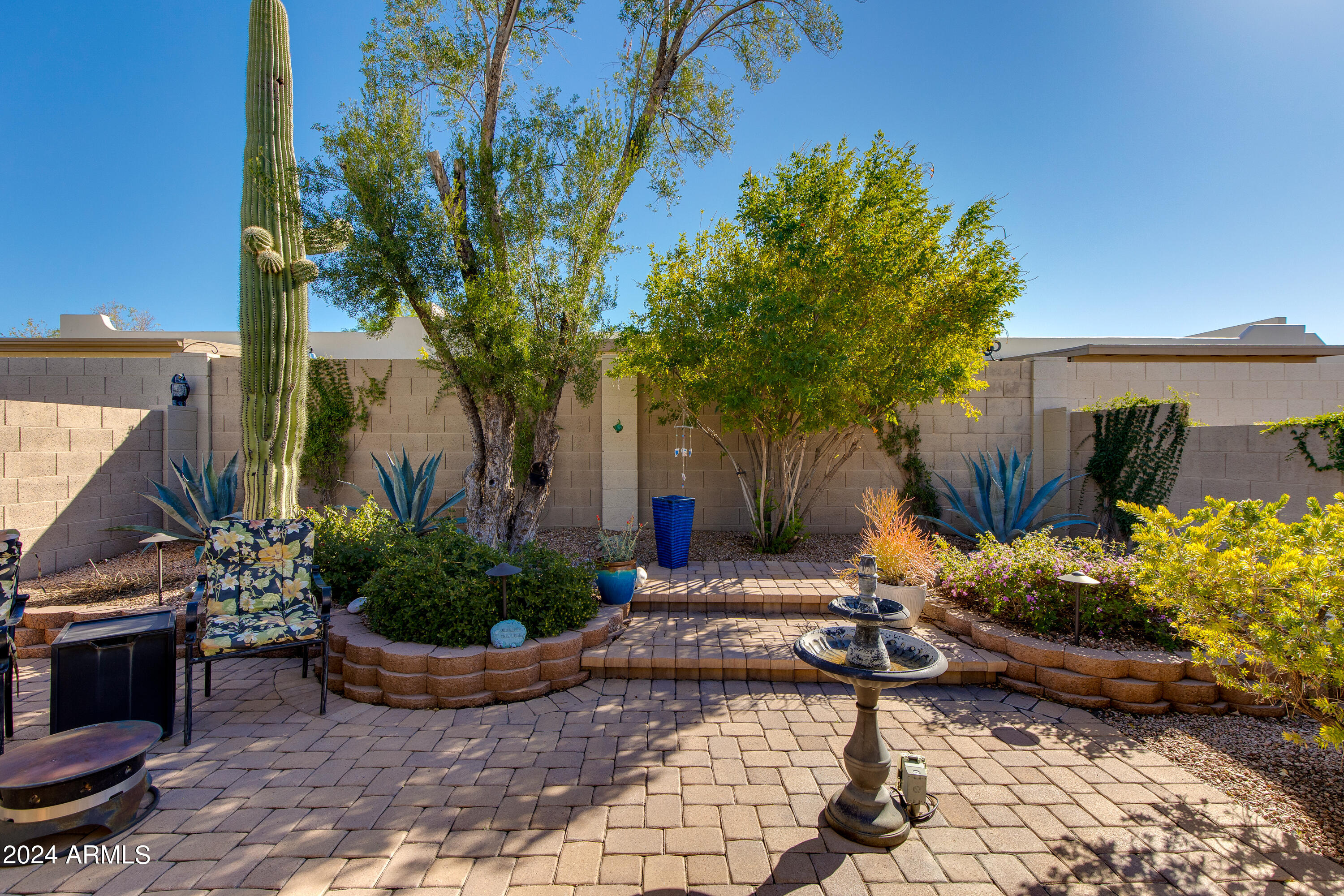 5445 E MCKELLIPS Road, 13