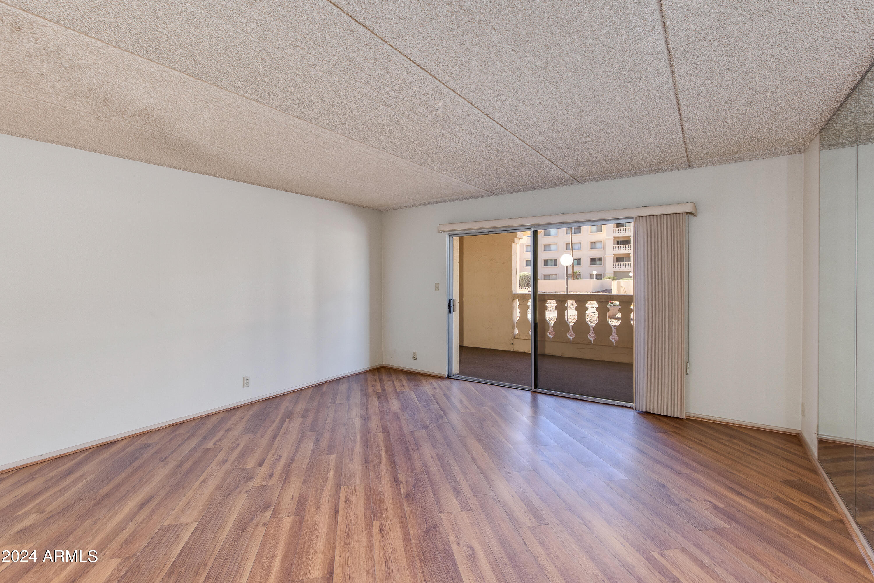 7920 E CAMELBACK Road, 101