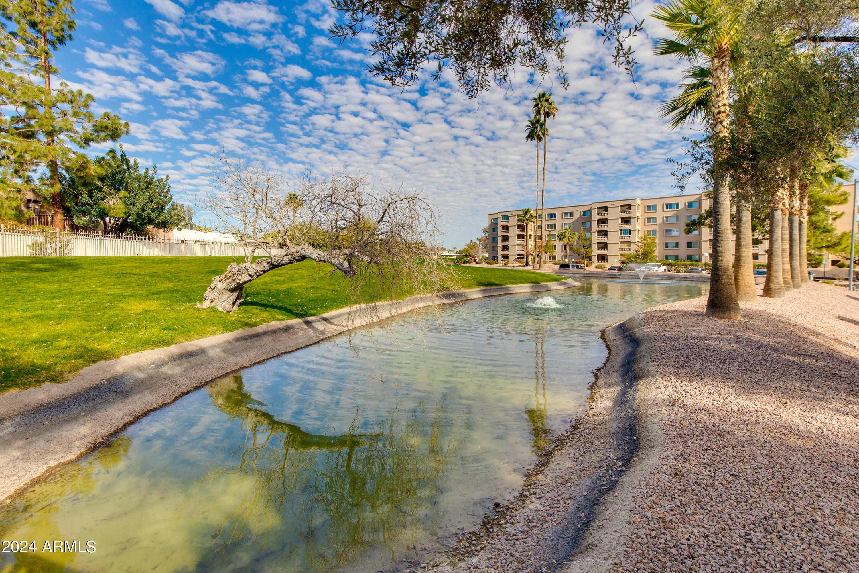 7920 E CAMELBACK Road, 101