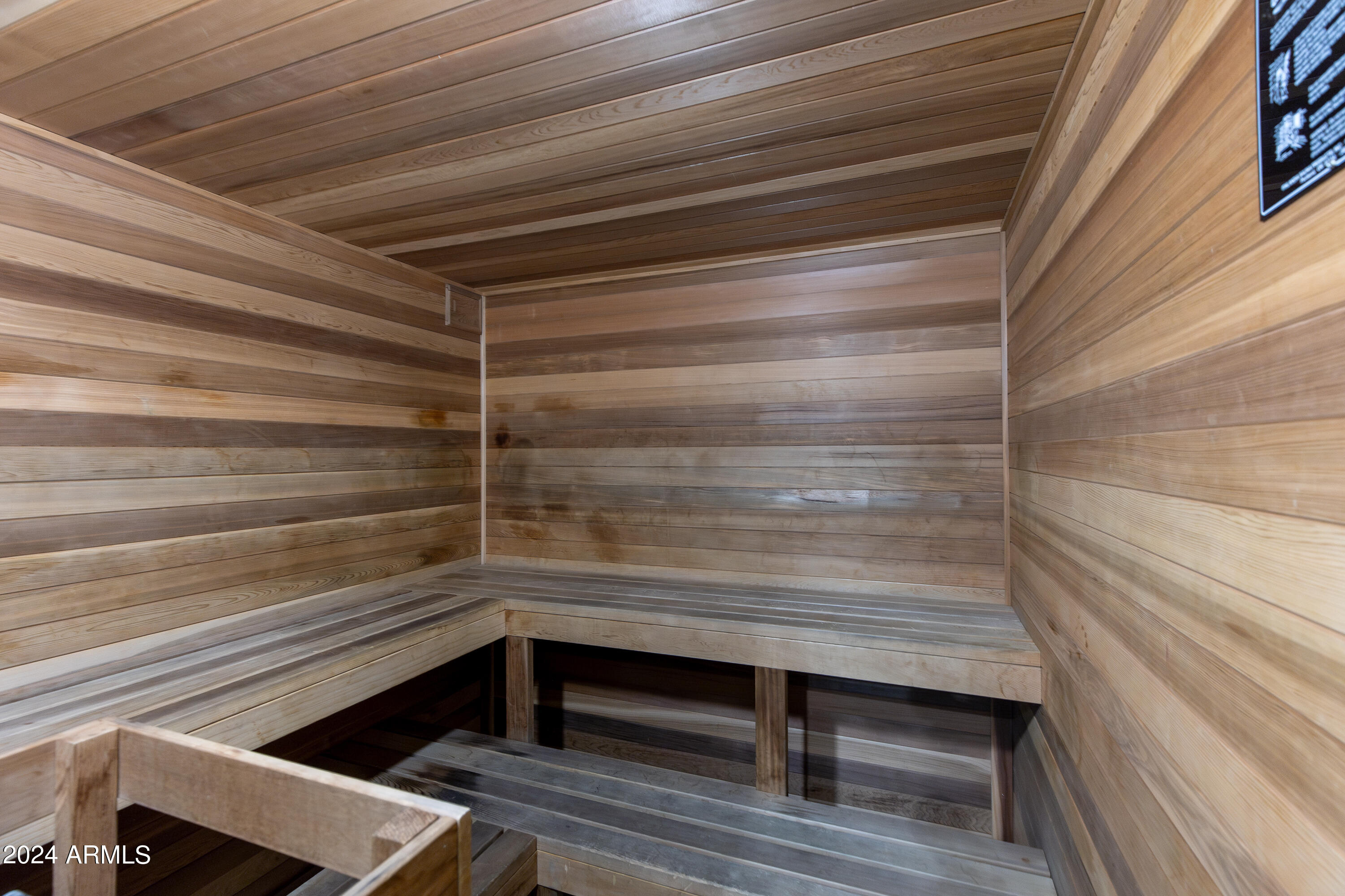 7920 E CAMELBACK Road, 101