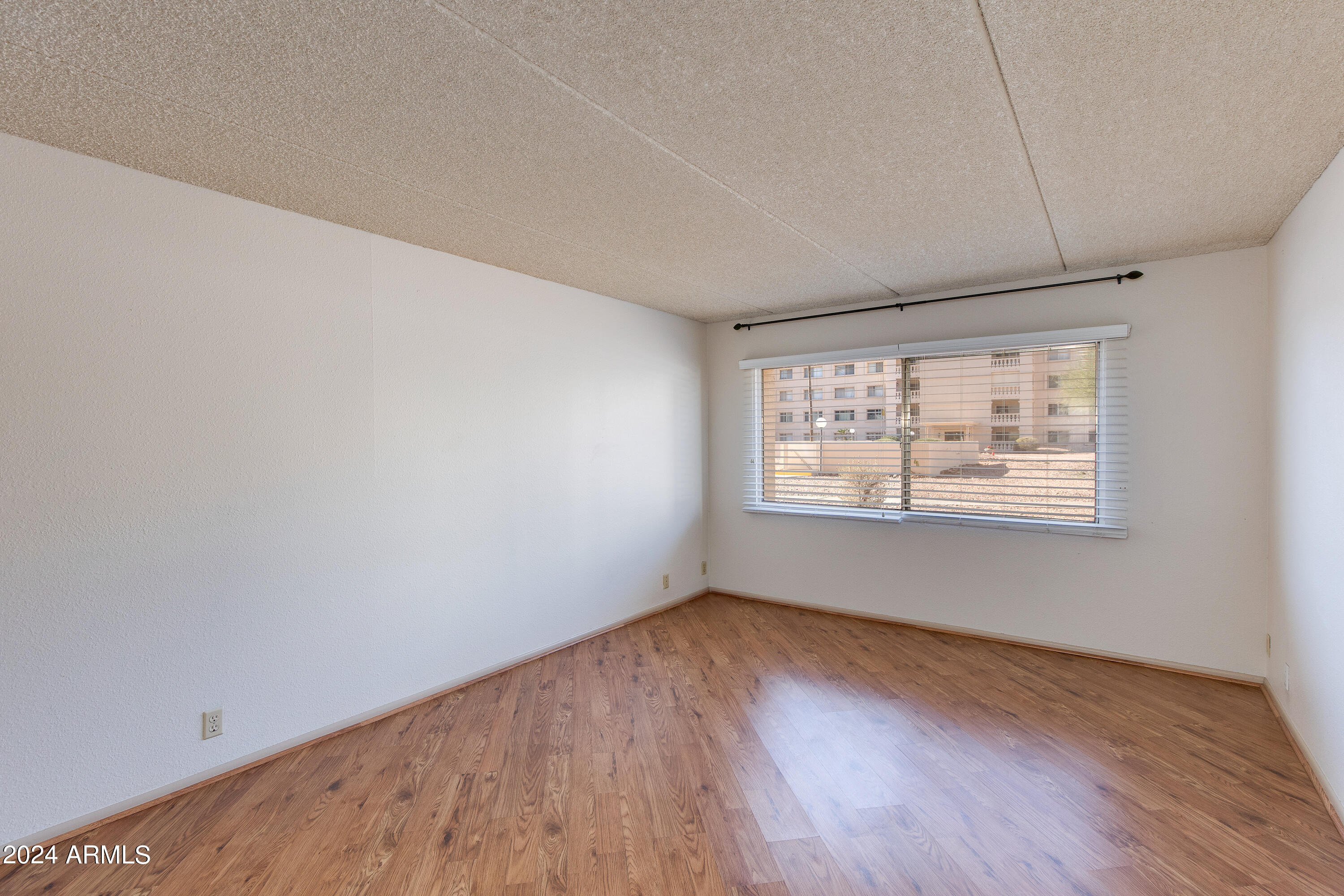 7920 E CAMELBACK Road, 101