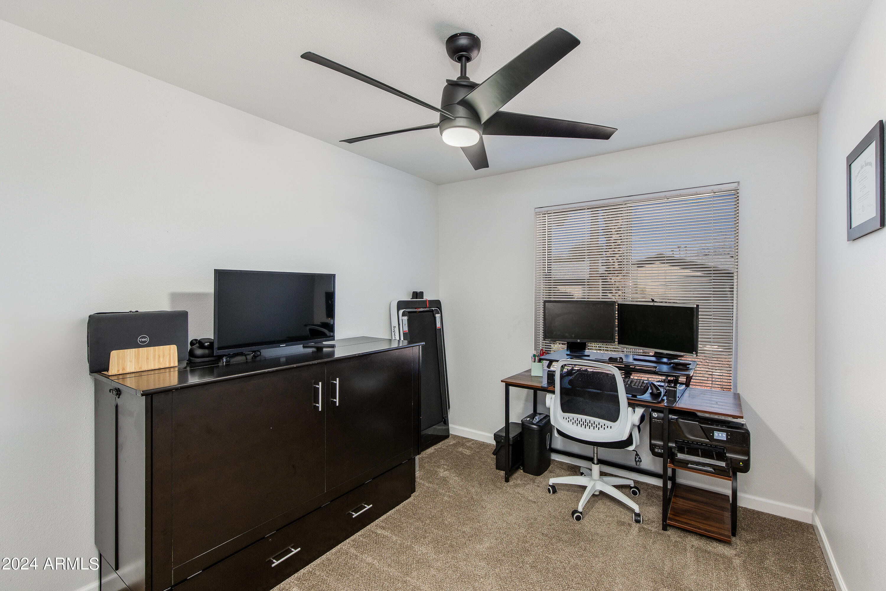 2739 W CHARLESTON Avenue