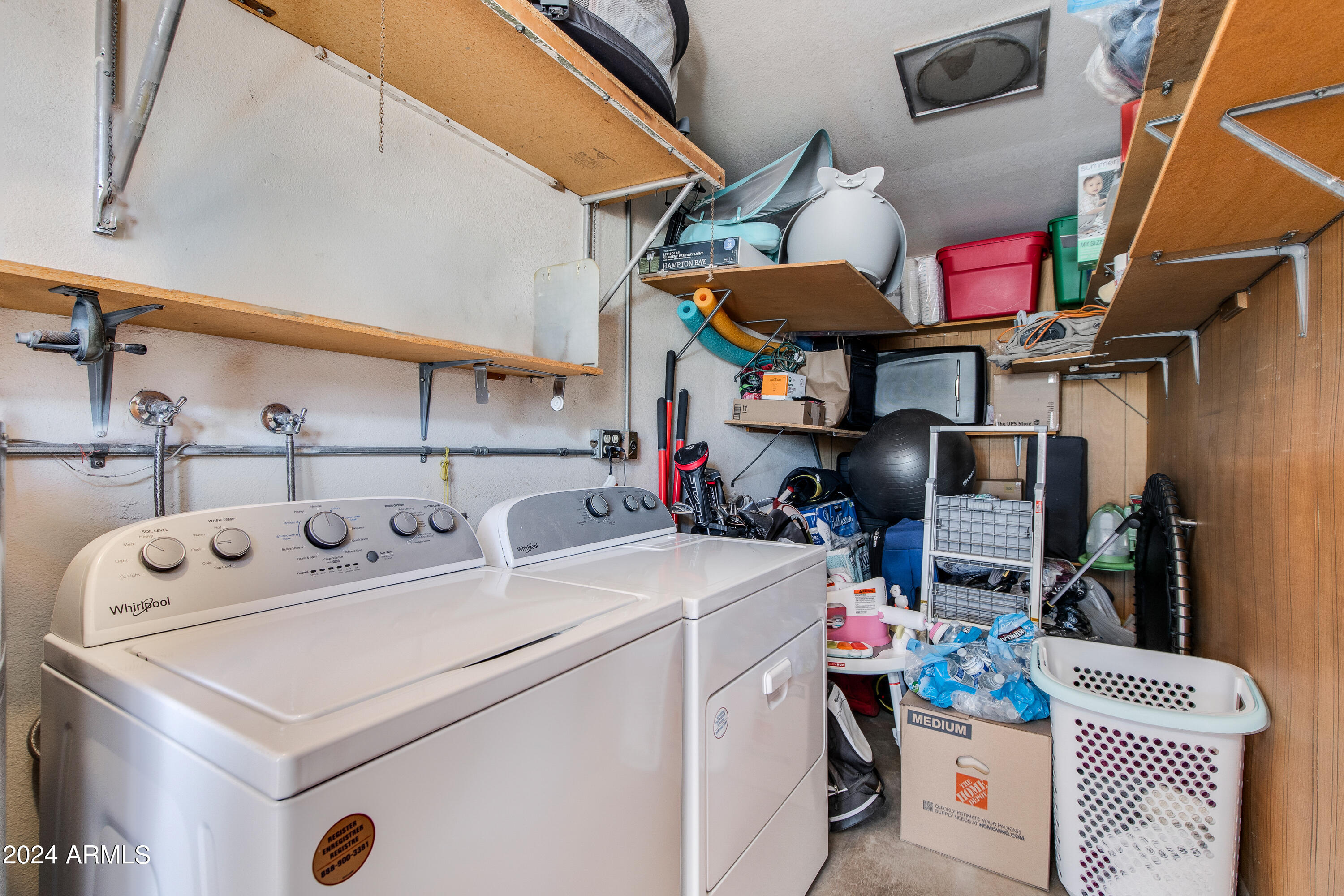 2739 W CHARLESTON Avenue