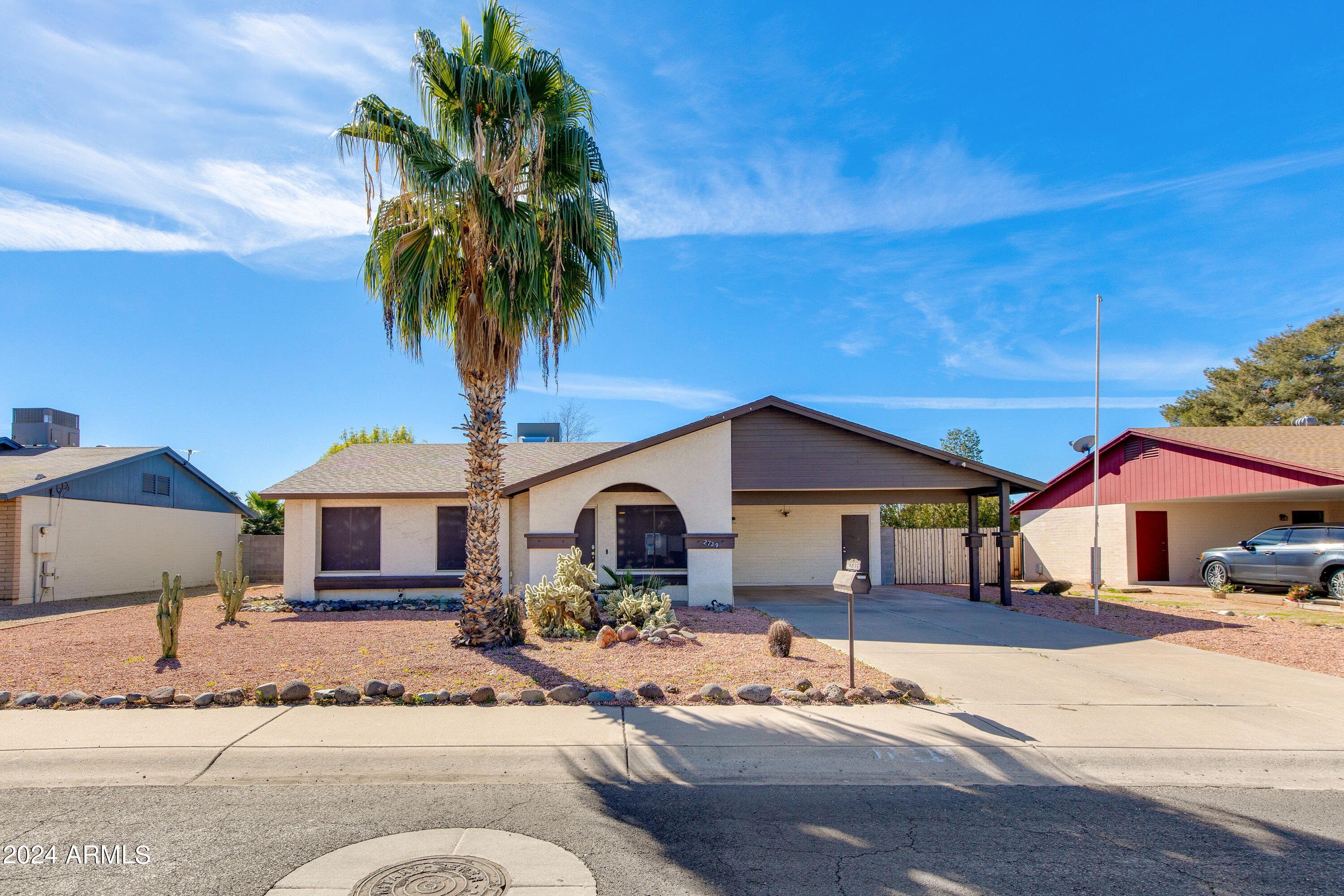 2739 W CHARLESTON Avenue