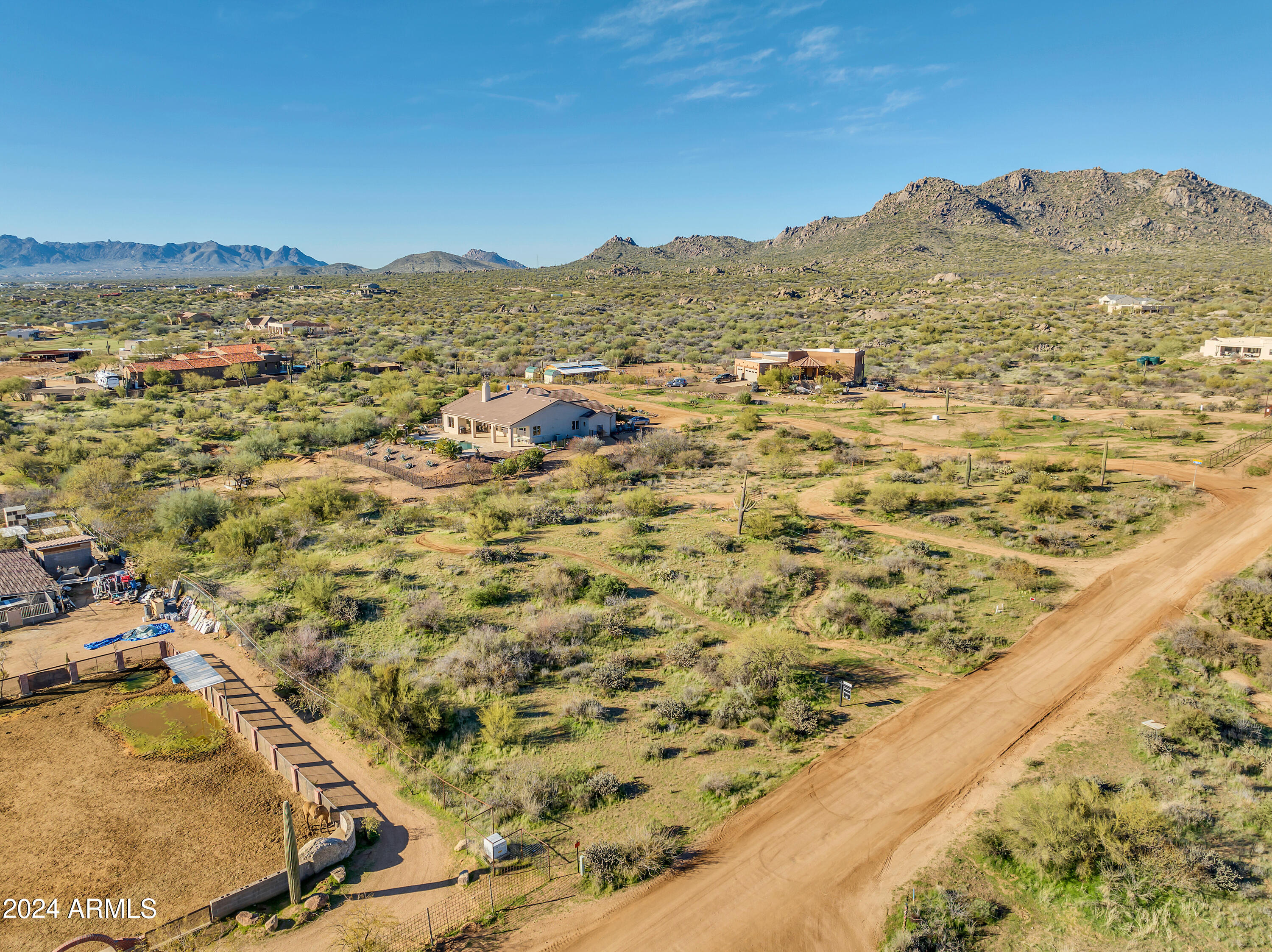 13813 E WESTLAND Road _