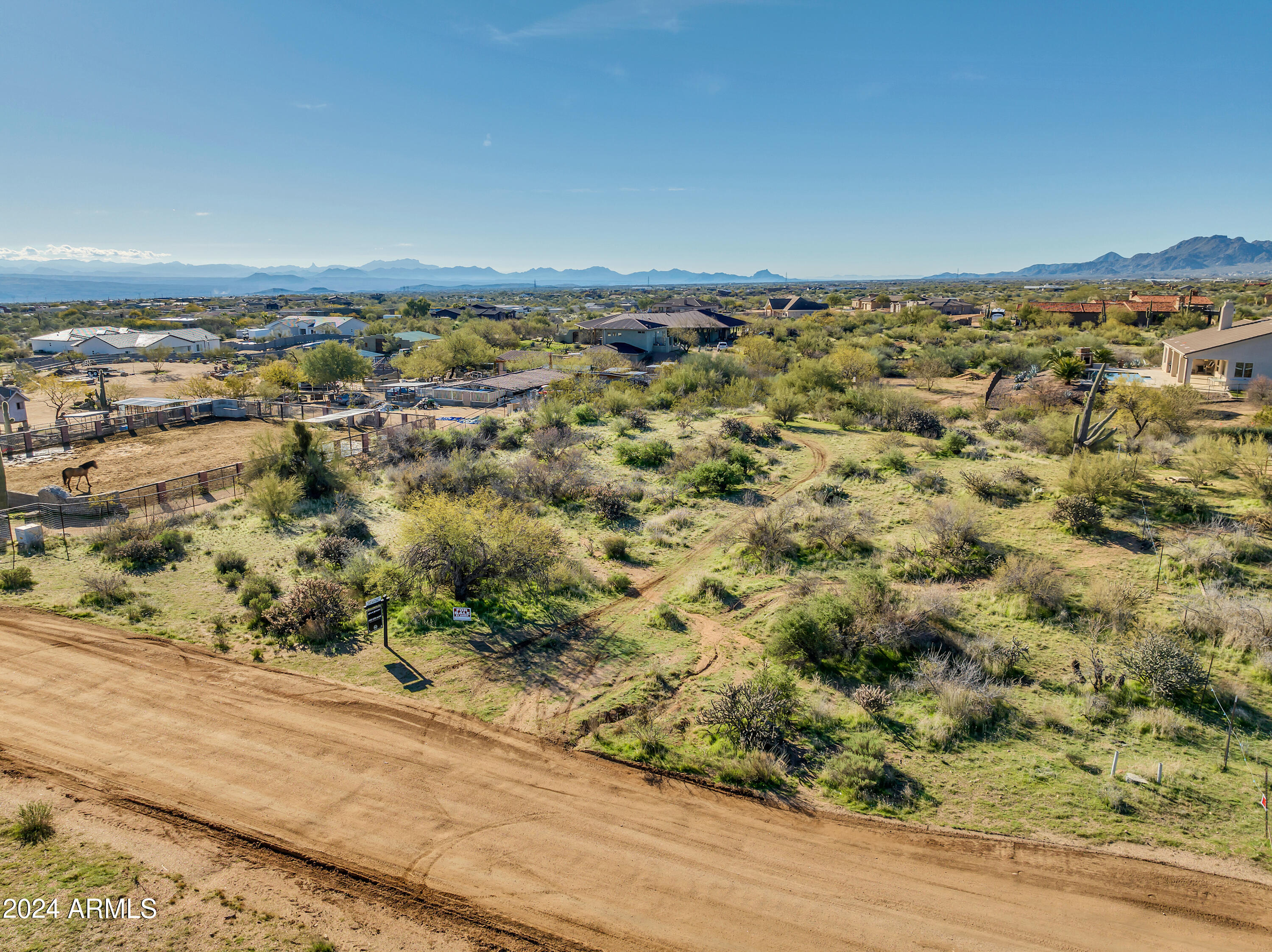 13813 E WESTLAND Road _