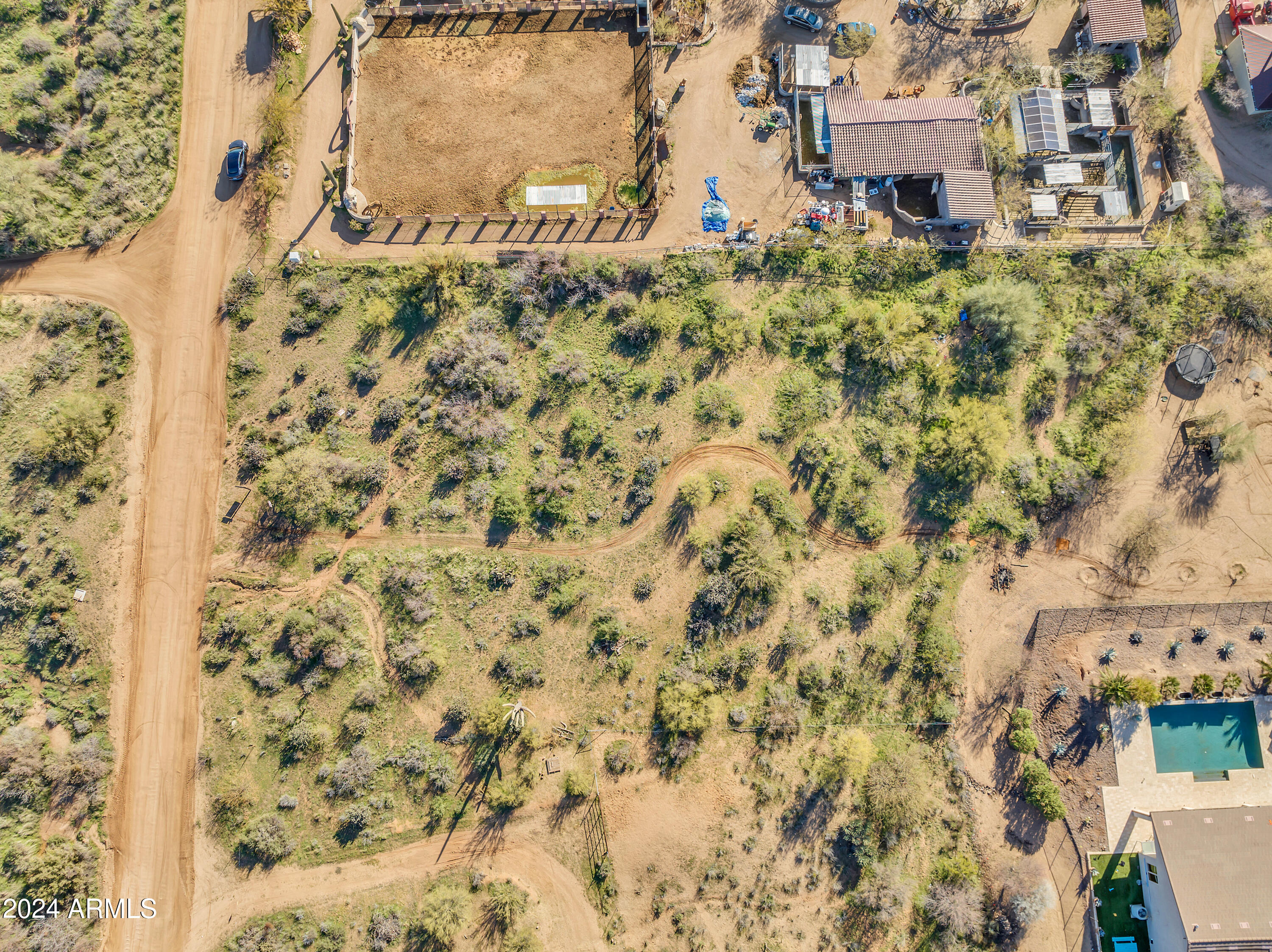 13813 E WESTLAND Road _