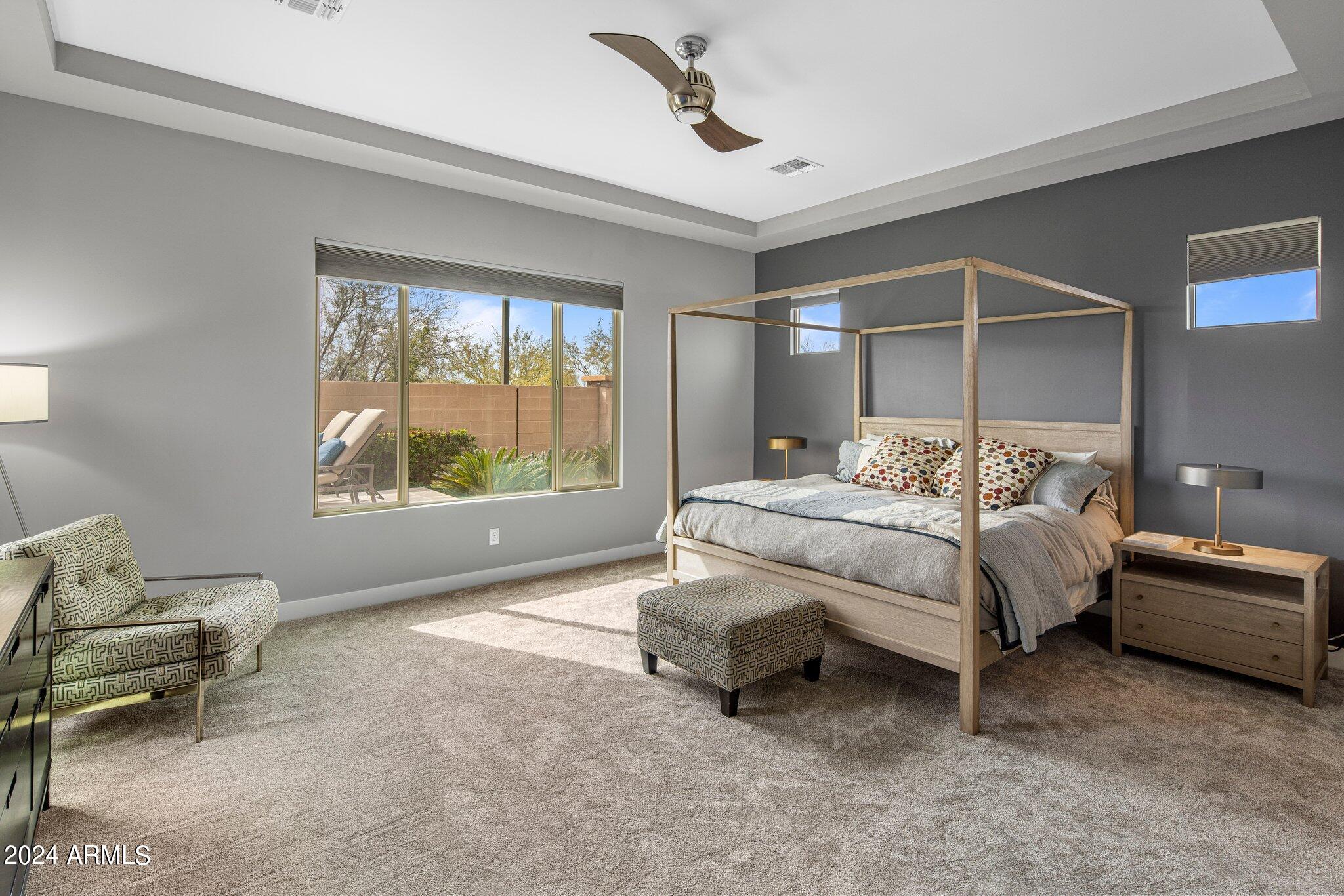 3103 E CAT BALUE Drive