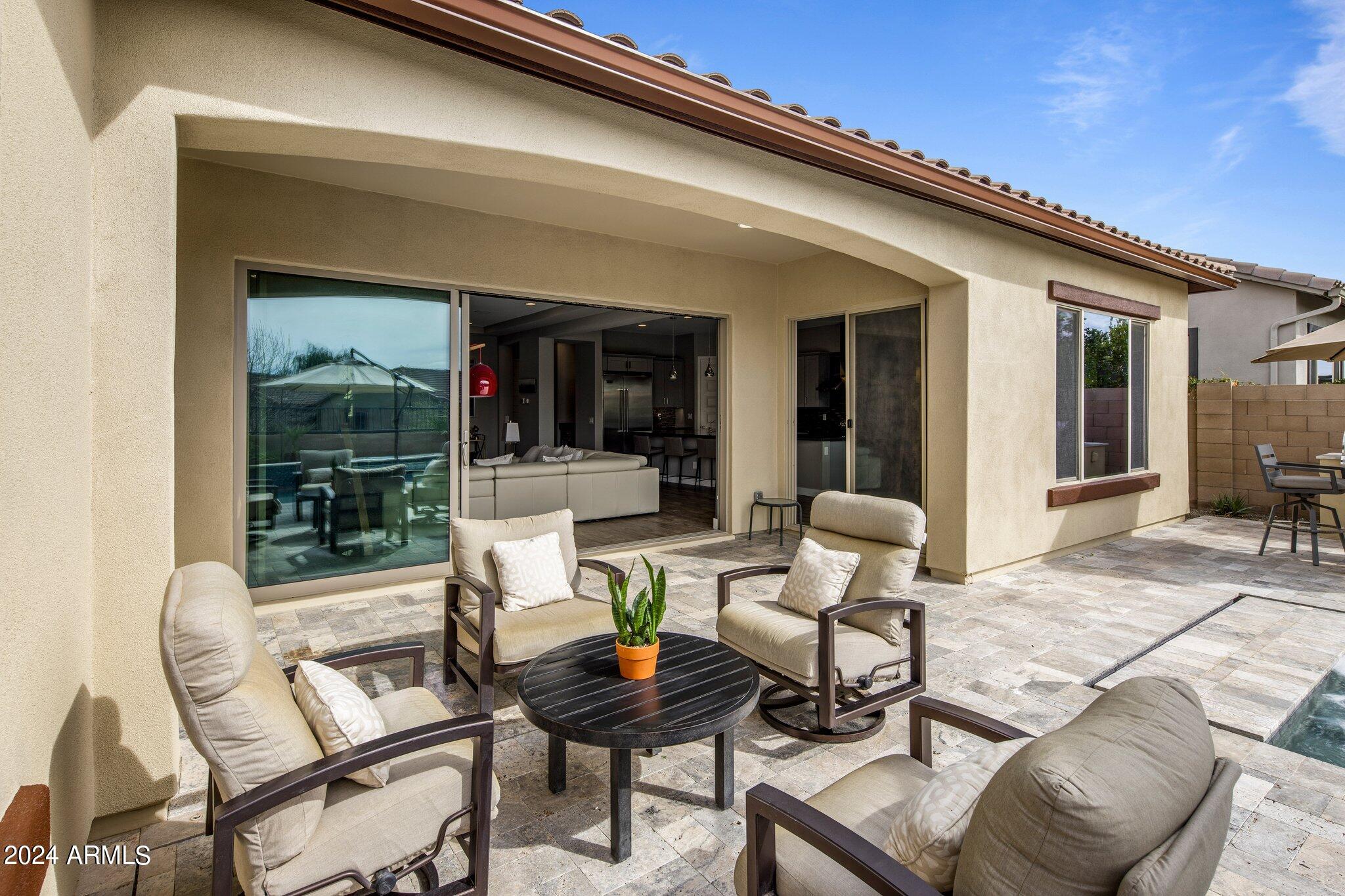 3103 E CAT BALUE Drive