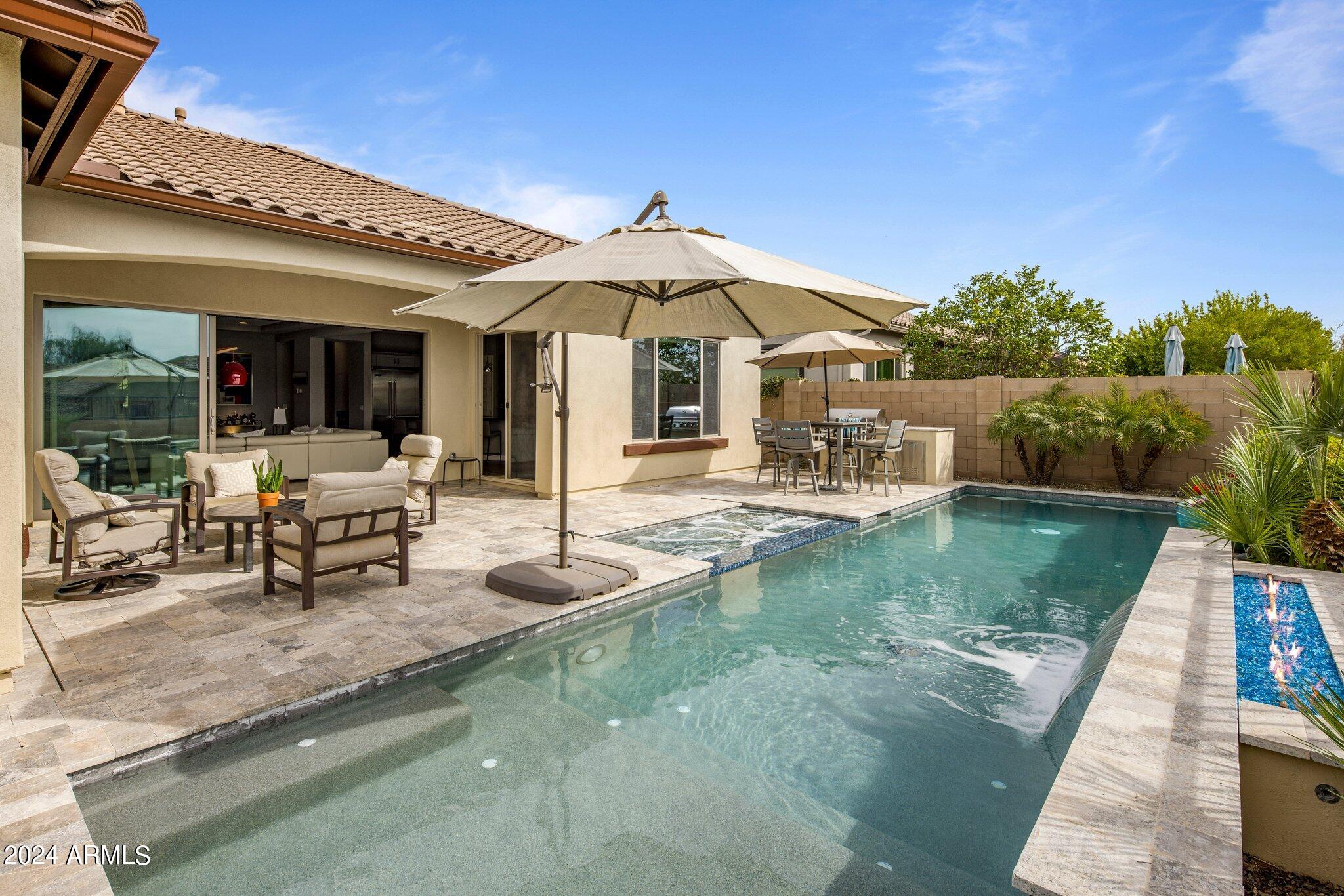 3103 E CAT BALUE Drive