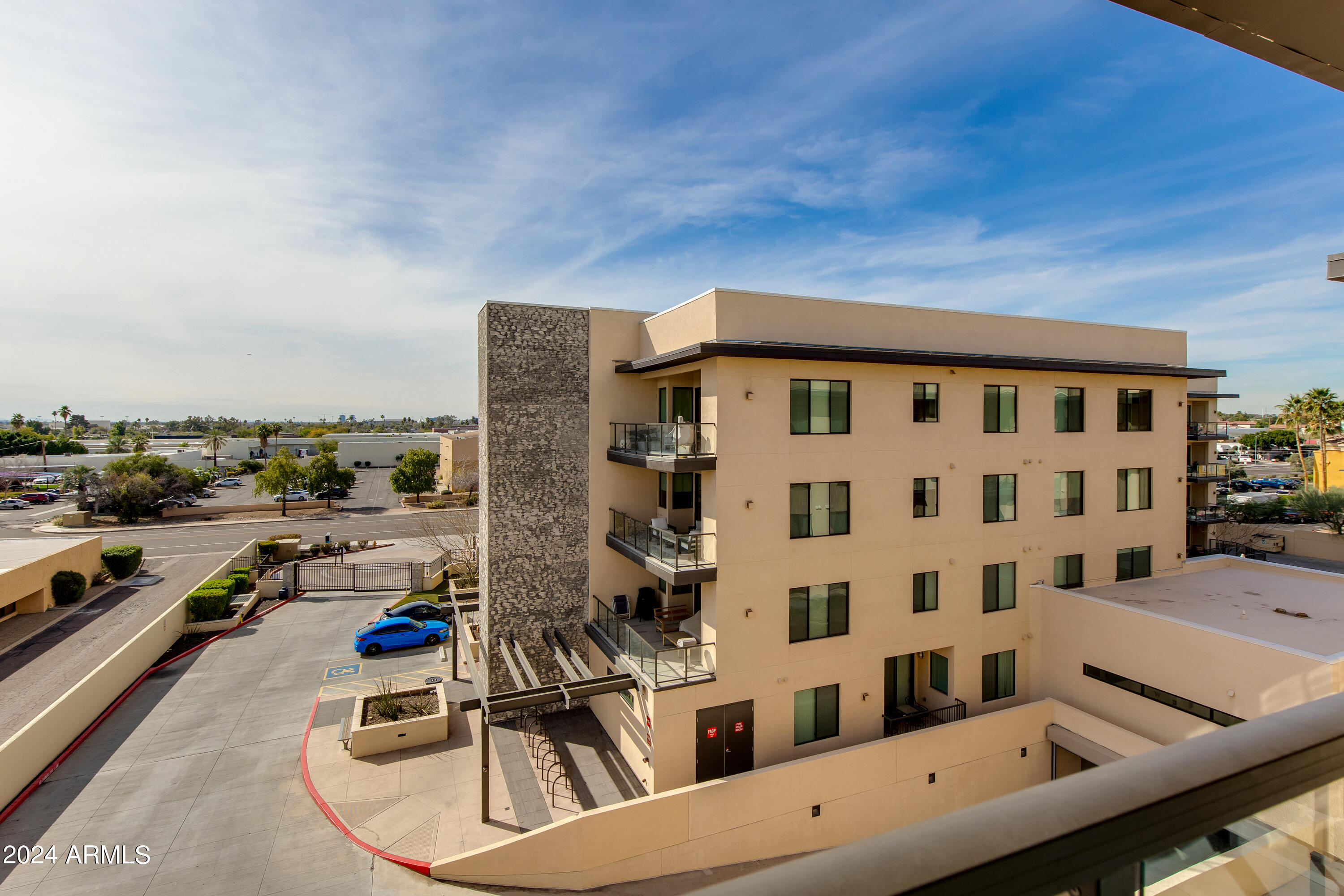 7300 E EARLL Drive, 4019