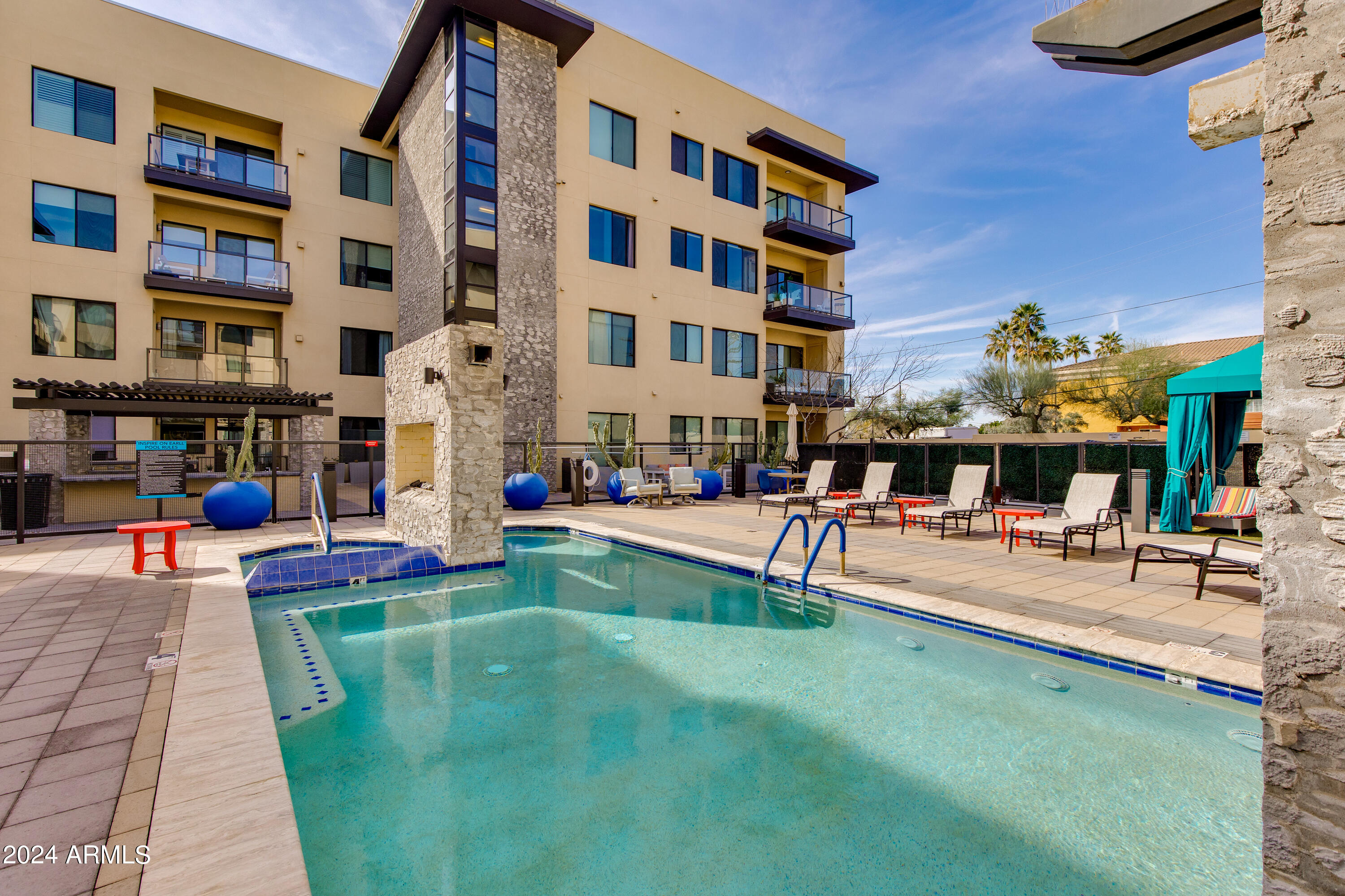 7300 E EARLL Drive, 4019