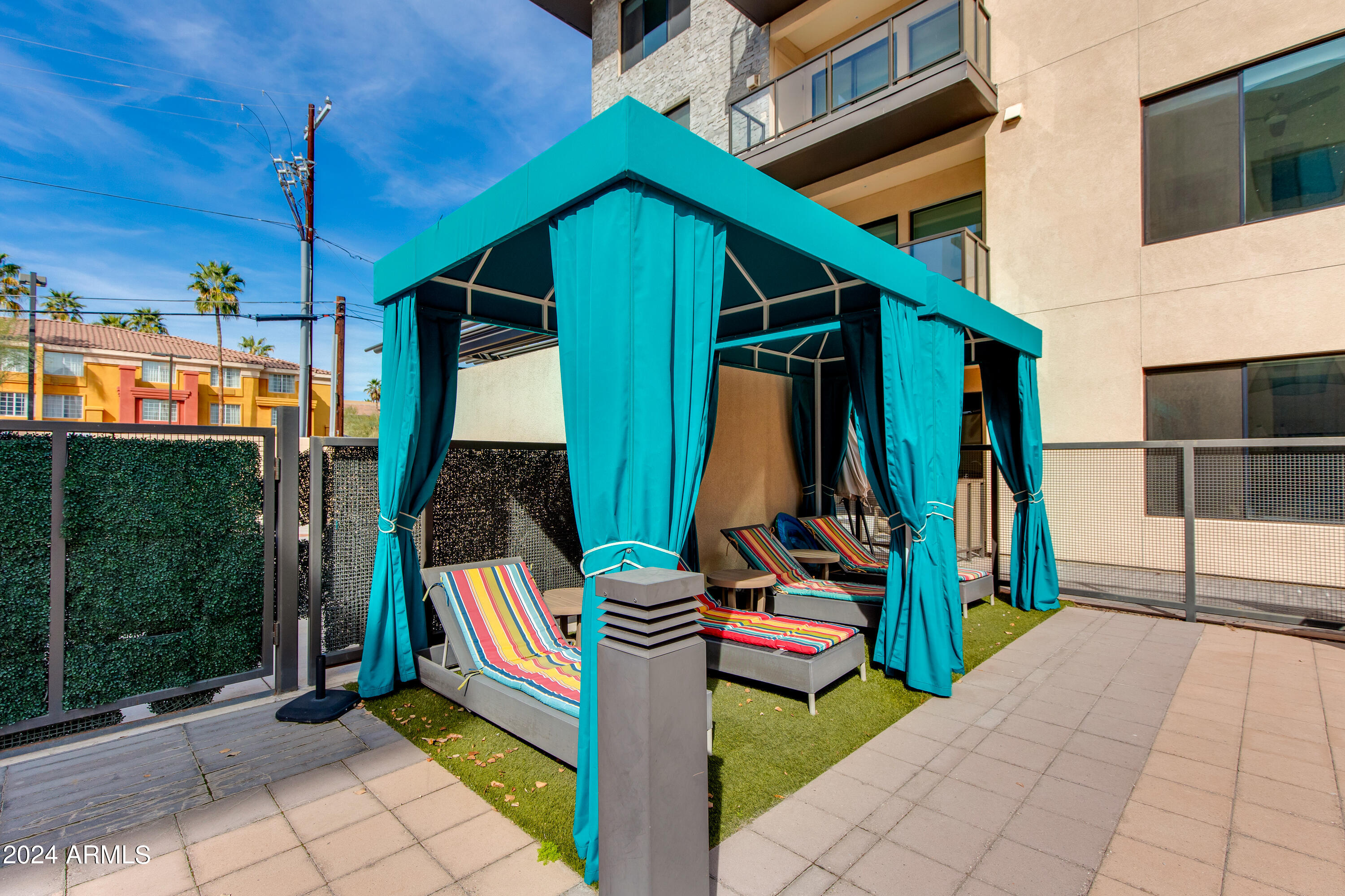 7300 E EARLL Drive, 4019