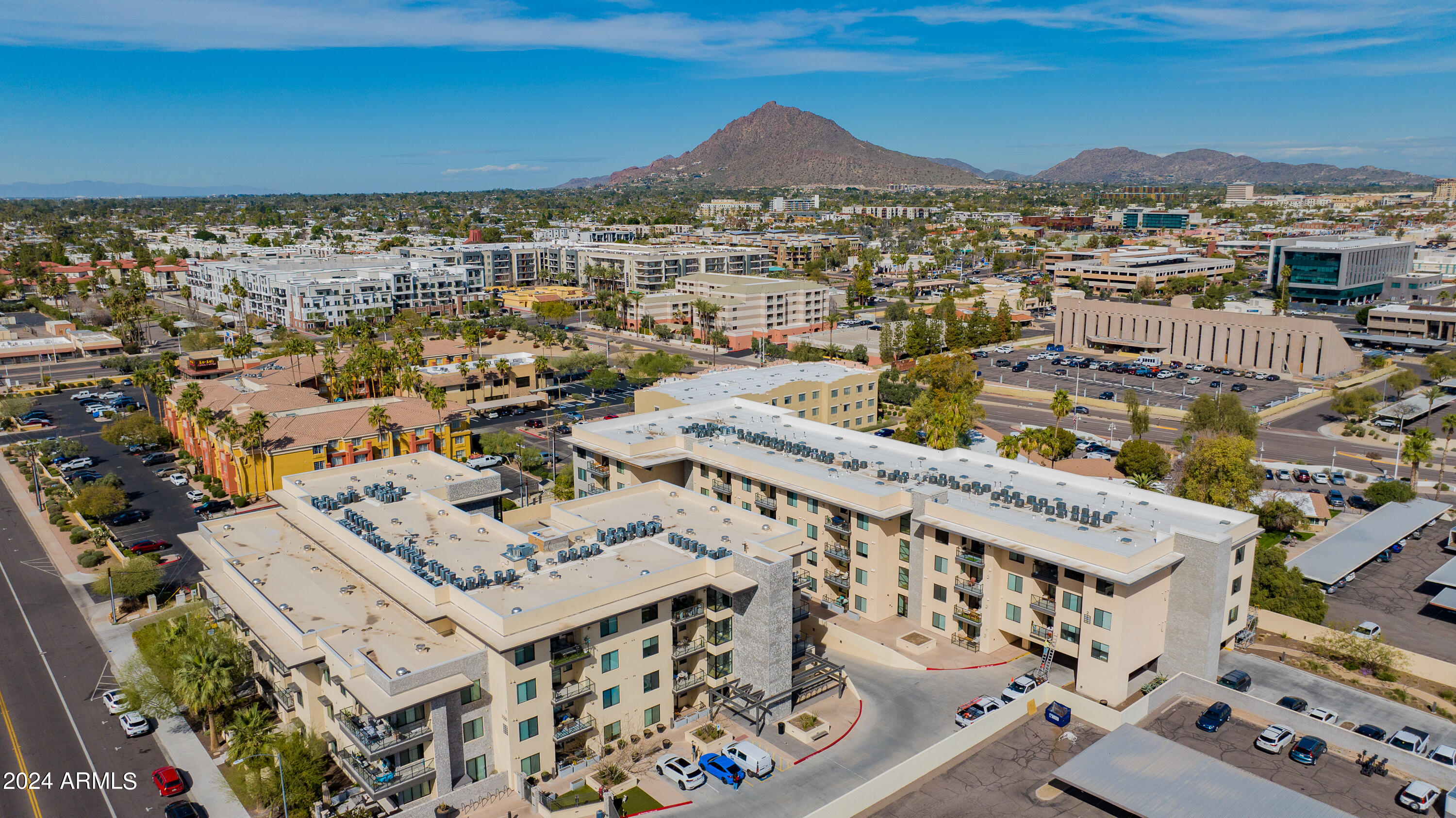 7300 E EARLL Drive, 4019